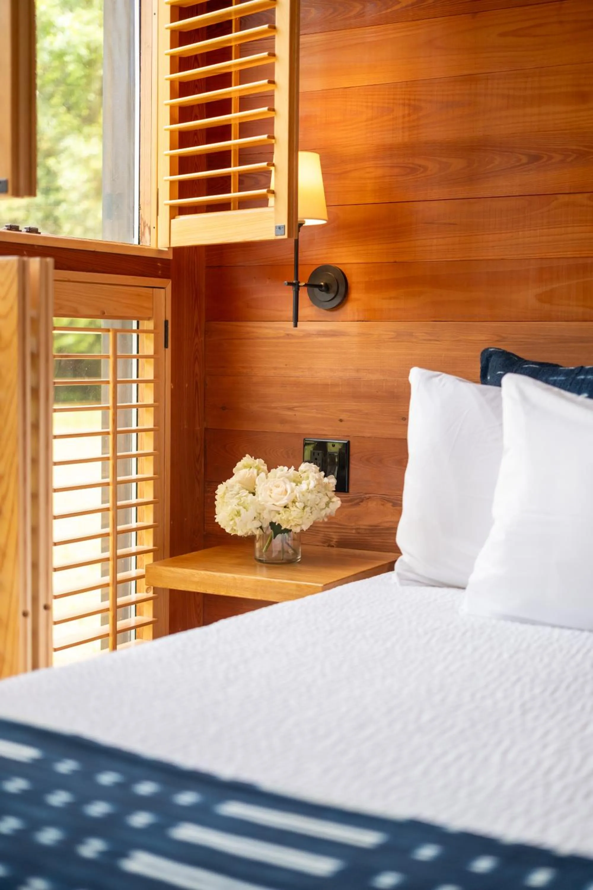 Bed in The Inn at Middleton Place