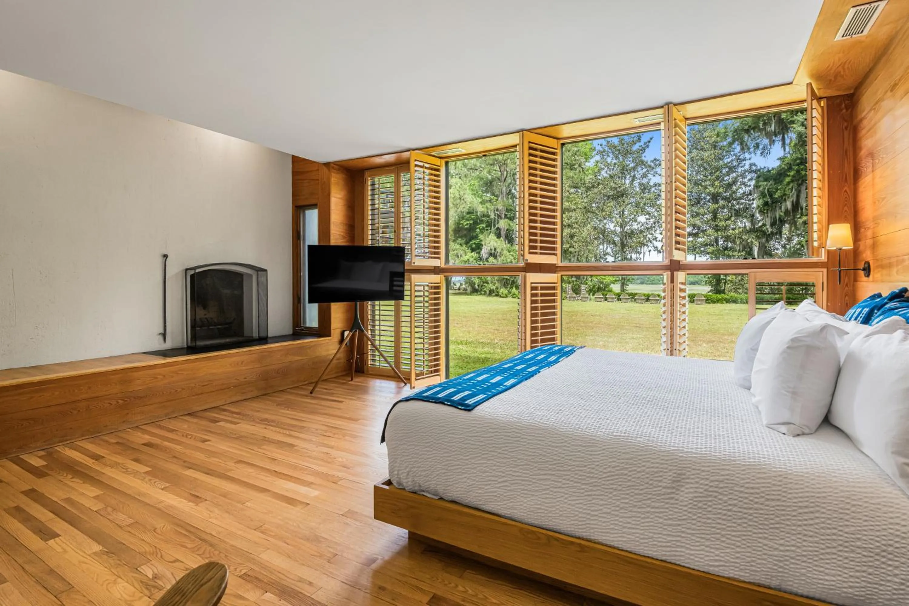 Bedroom, Bed in The Inn at Middleton Place