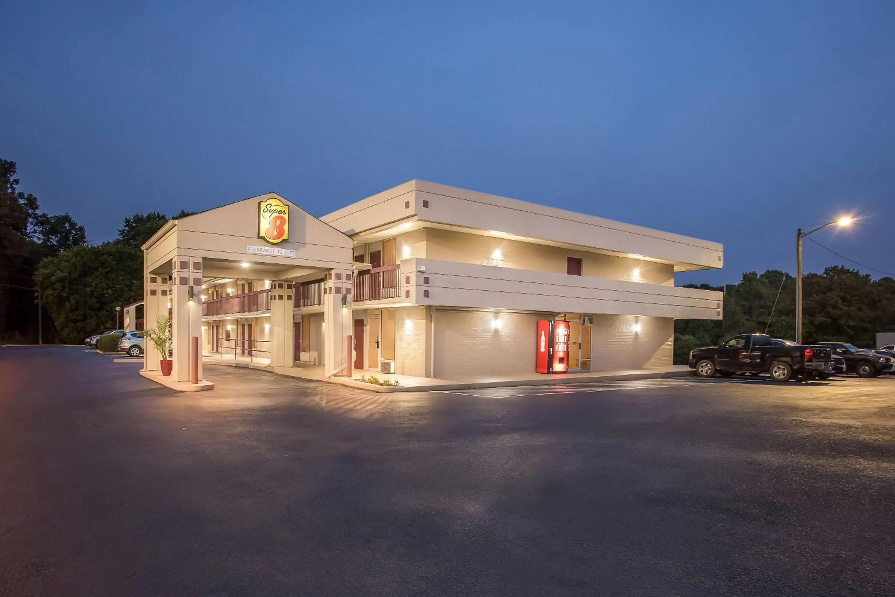 Property building in Super 8 by Wyndham Commerce