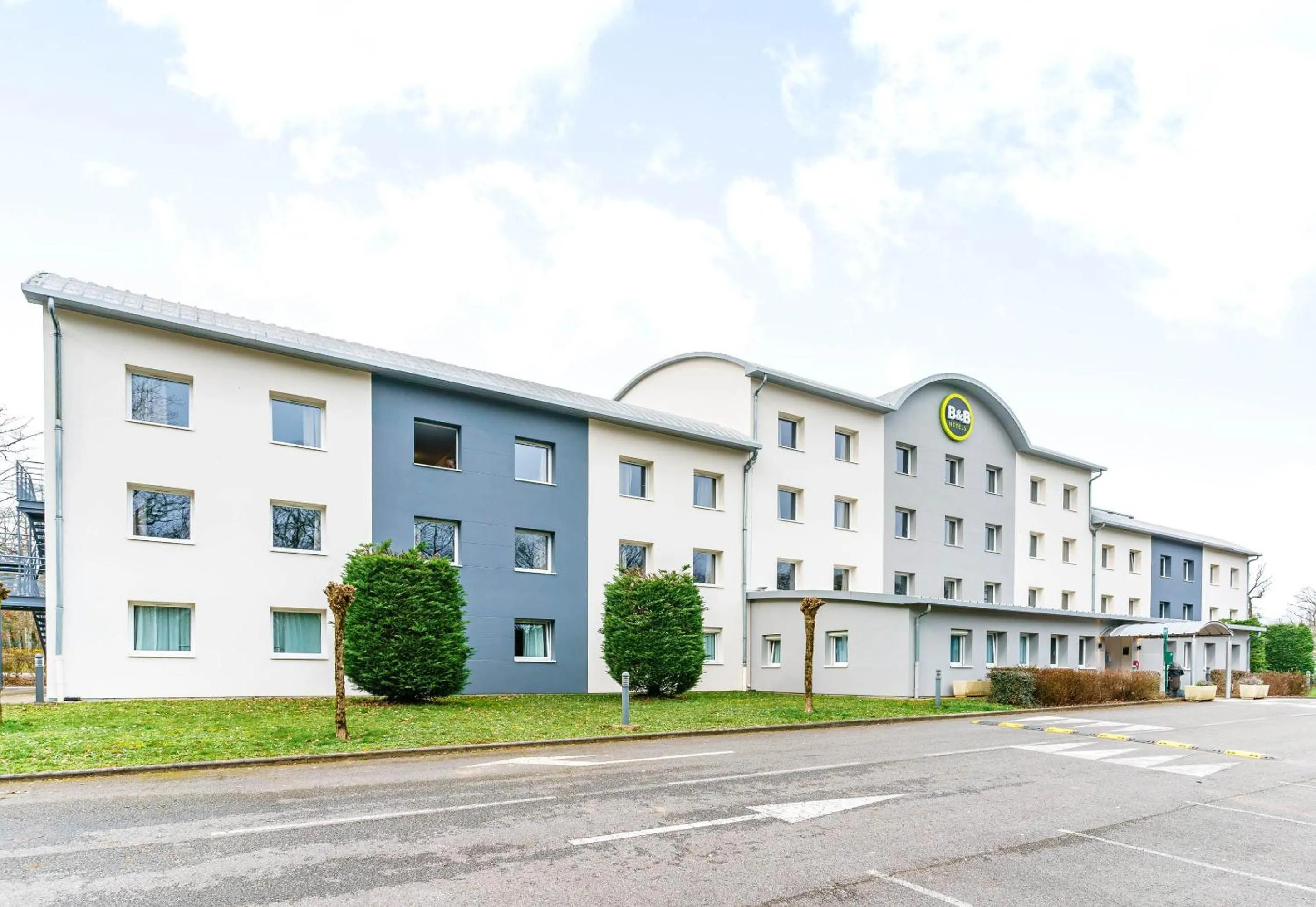Property building in B&B HOTEL Amneville-les-Thermes