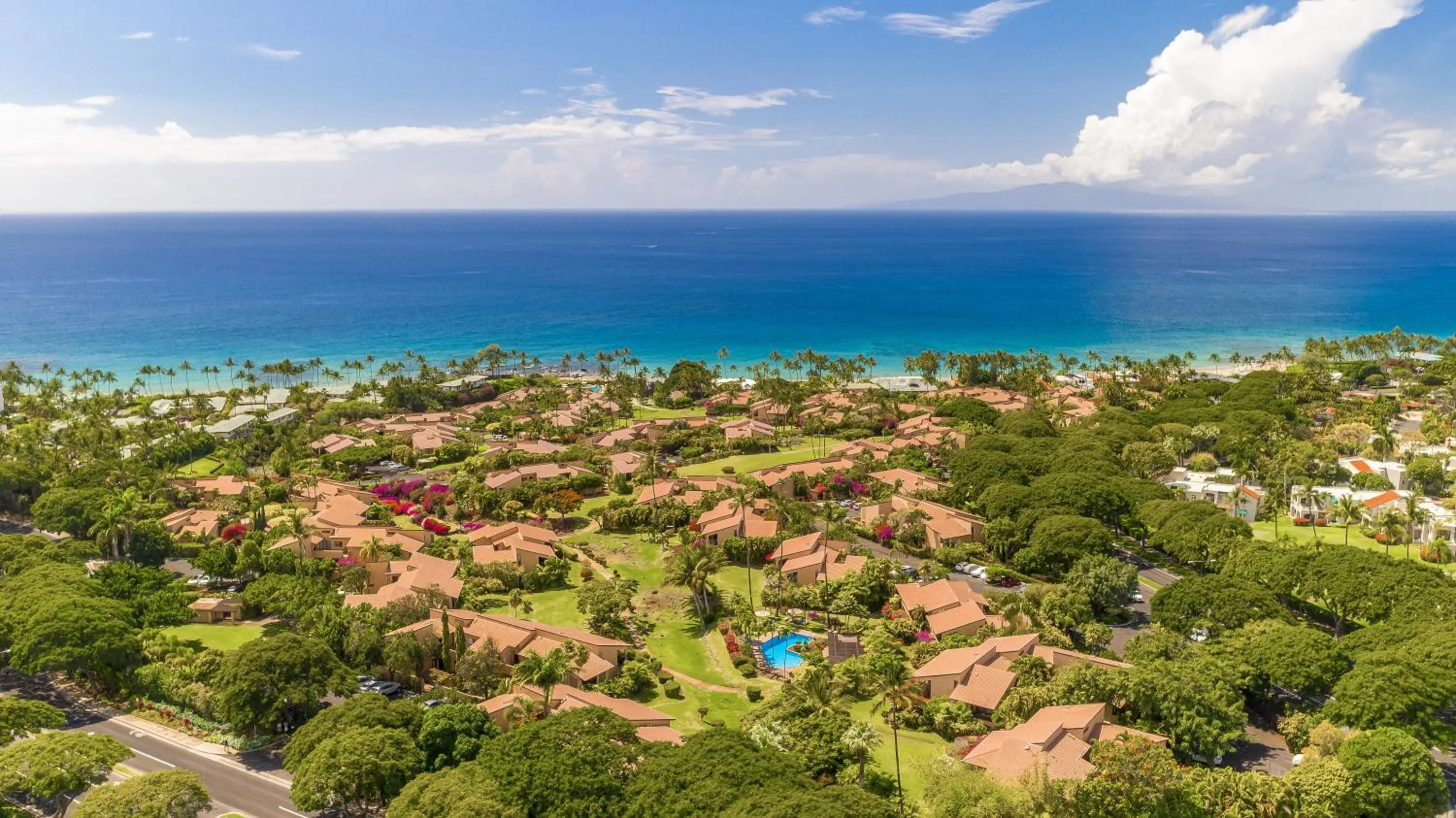 Property building in Wailea Ekahi Village - CoralTree Residence Collection