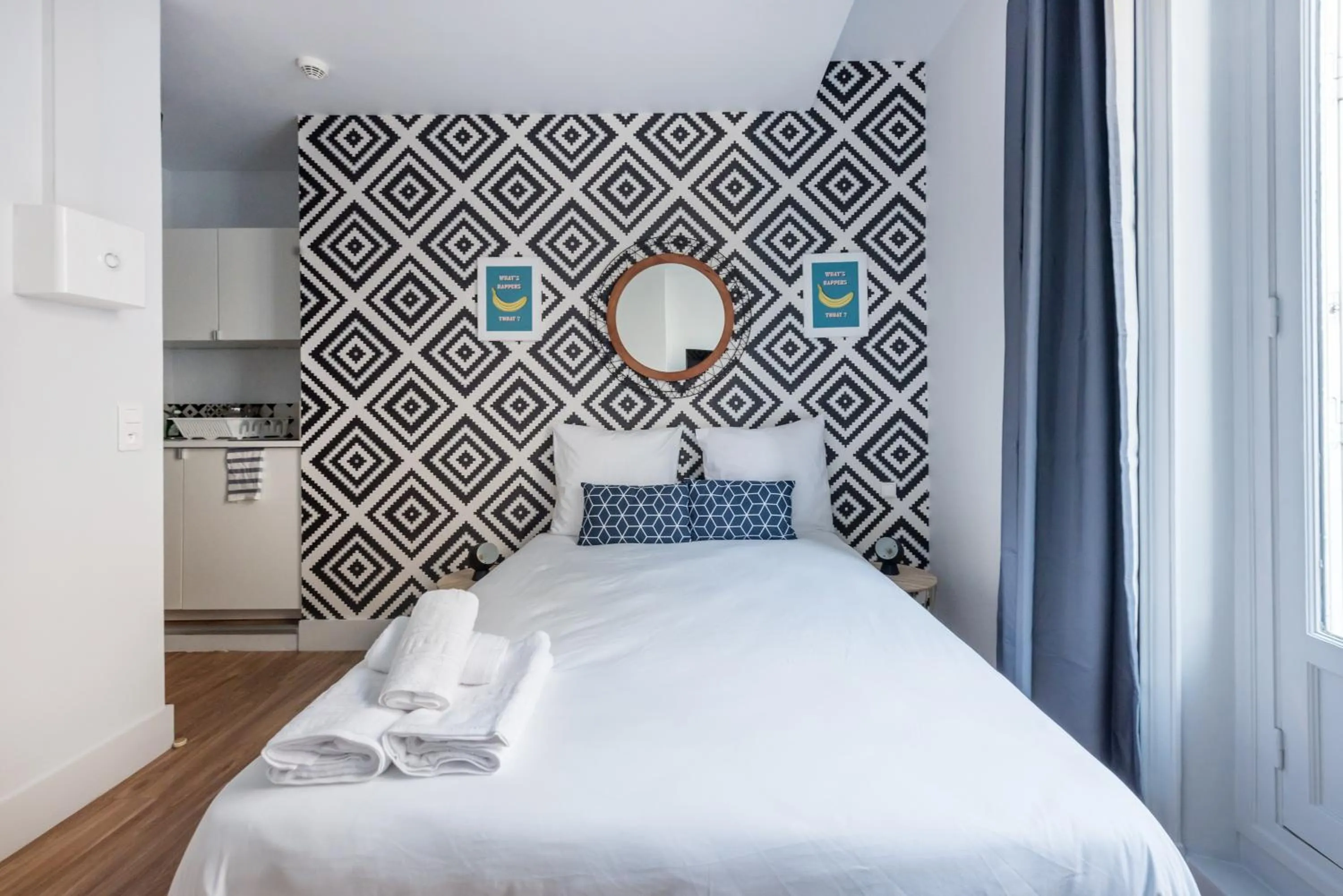 Bedroom, Bed in WS Hôtel de Ville - Musée Pompidou