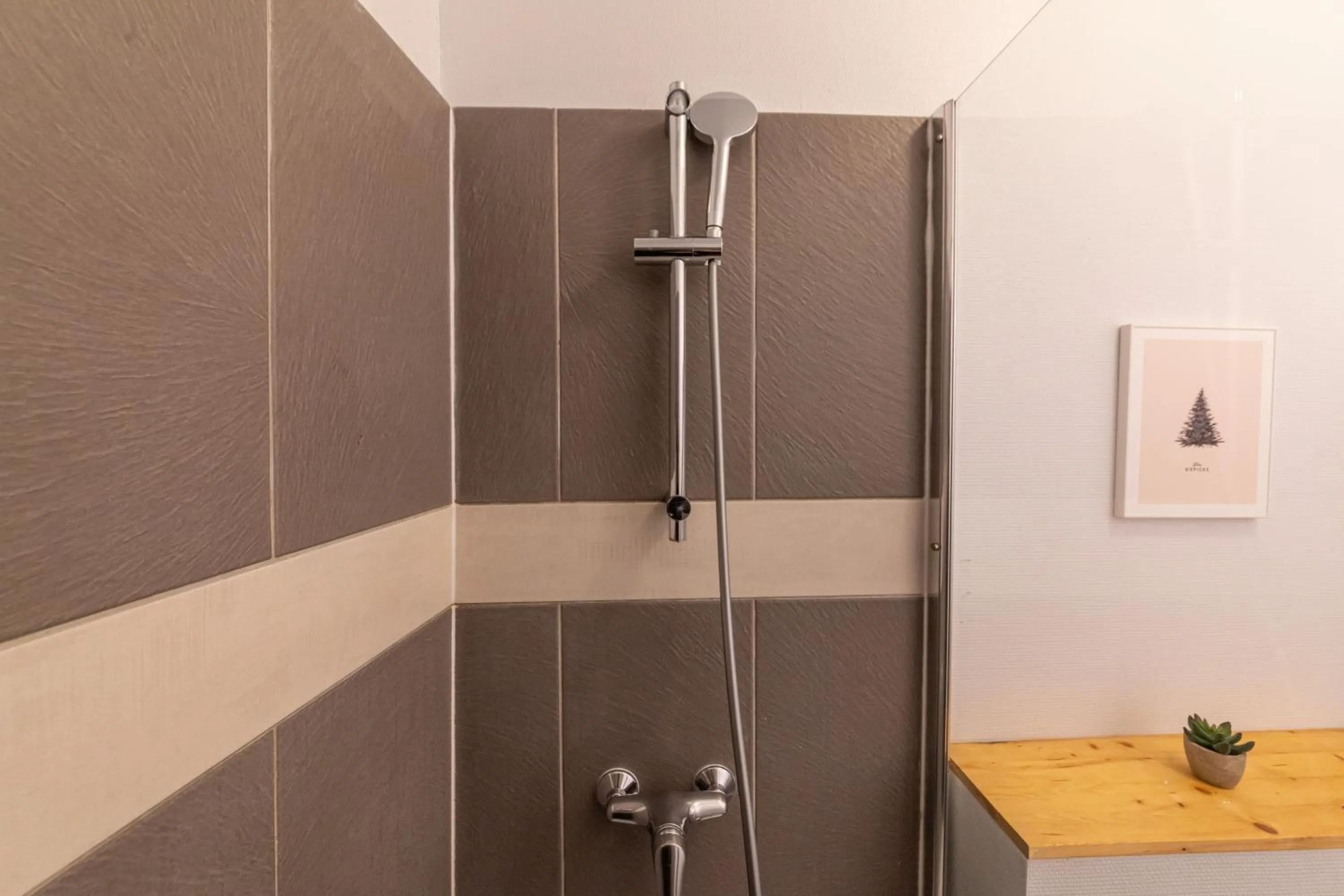 Bathroom in WS Hôtel de Ville - Musée Pompidou