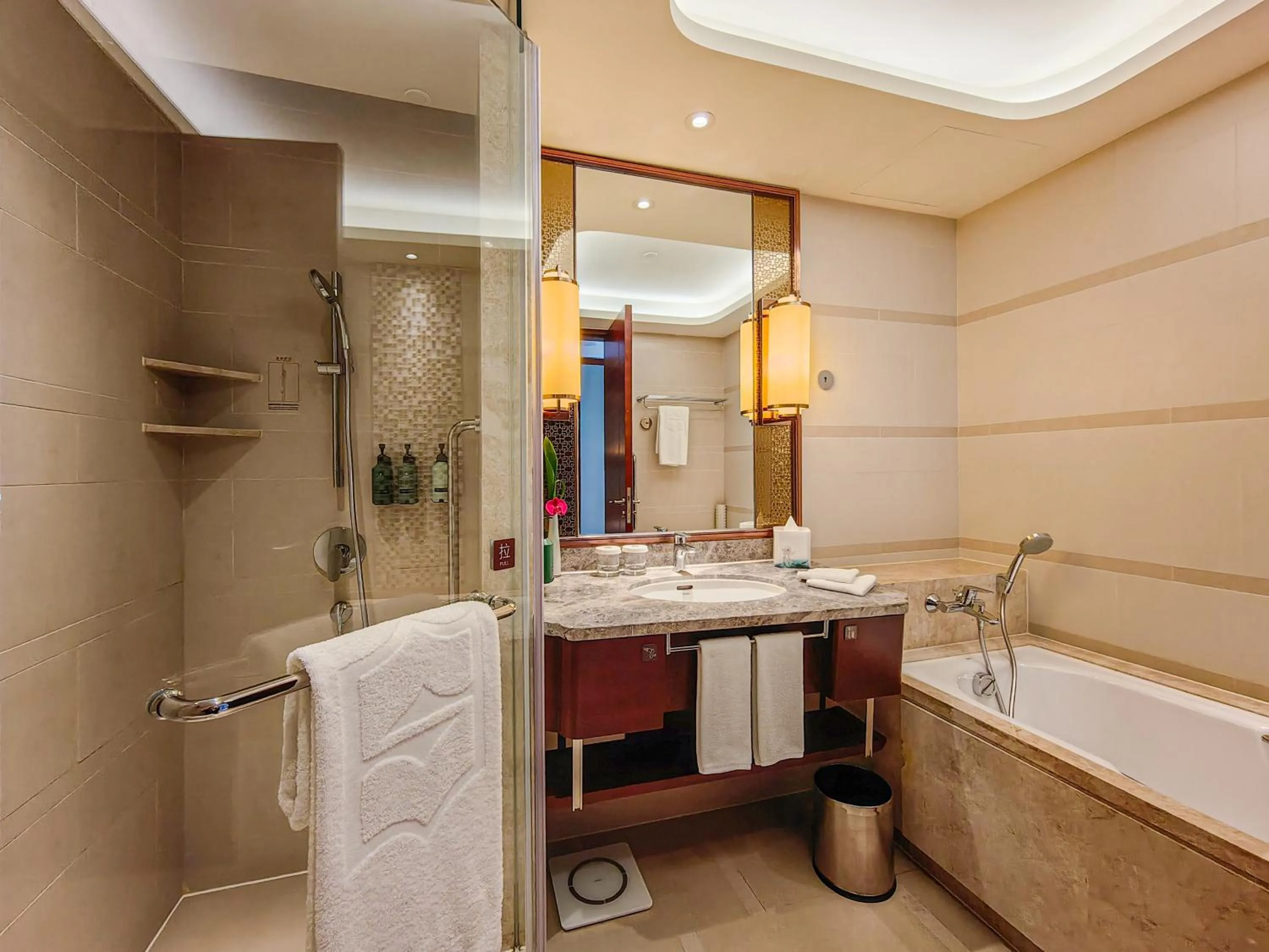 Bathroom in Shangri-La Jinan