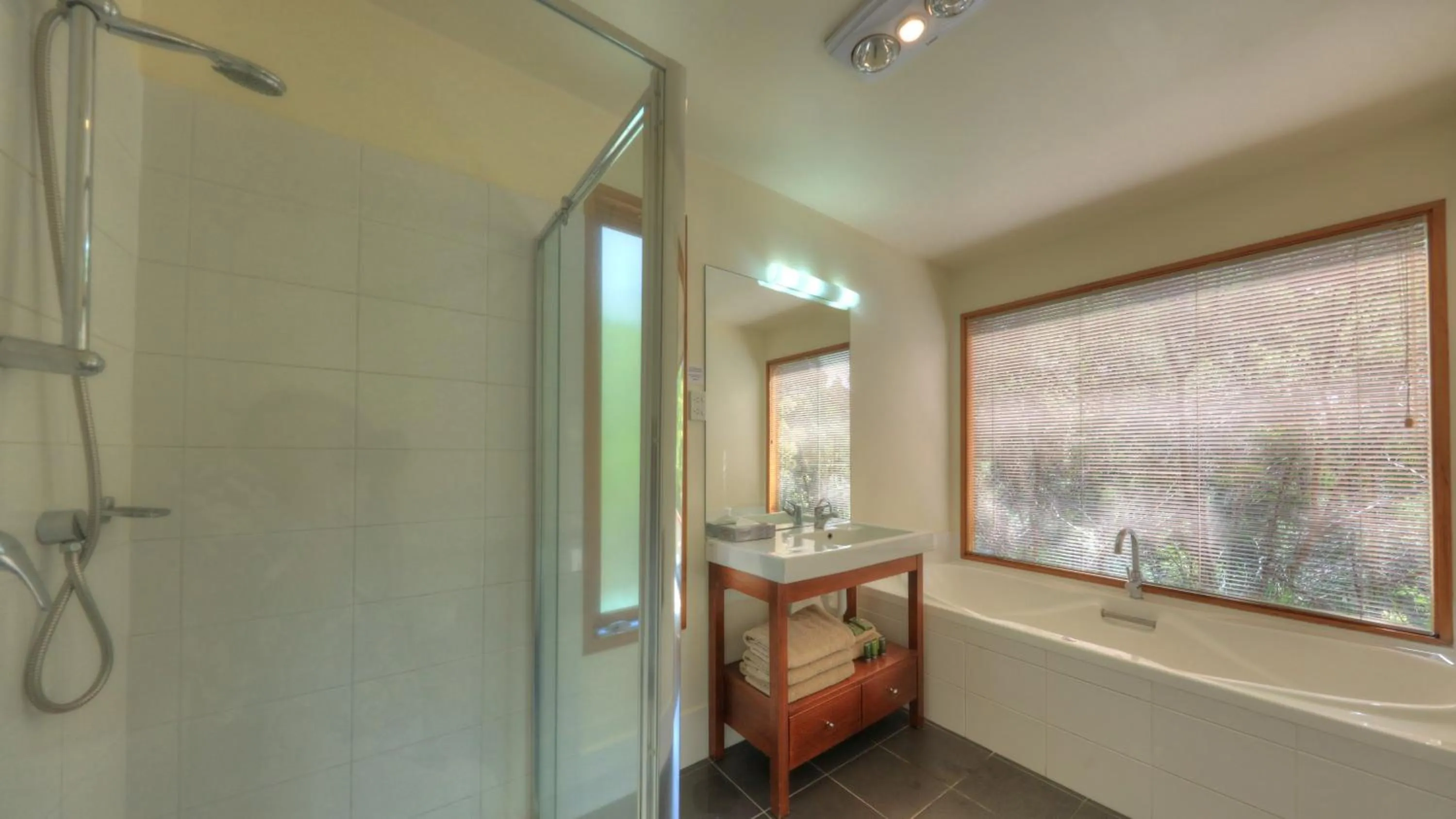 Bathroom in Stewarts Bay Lodge