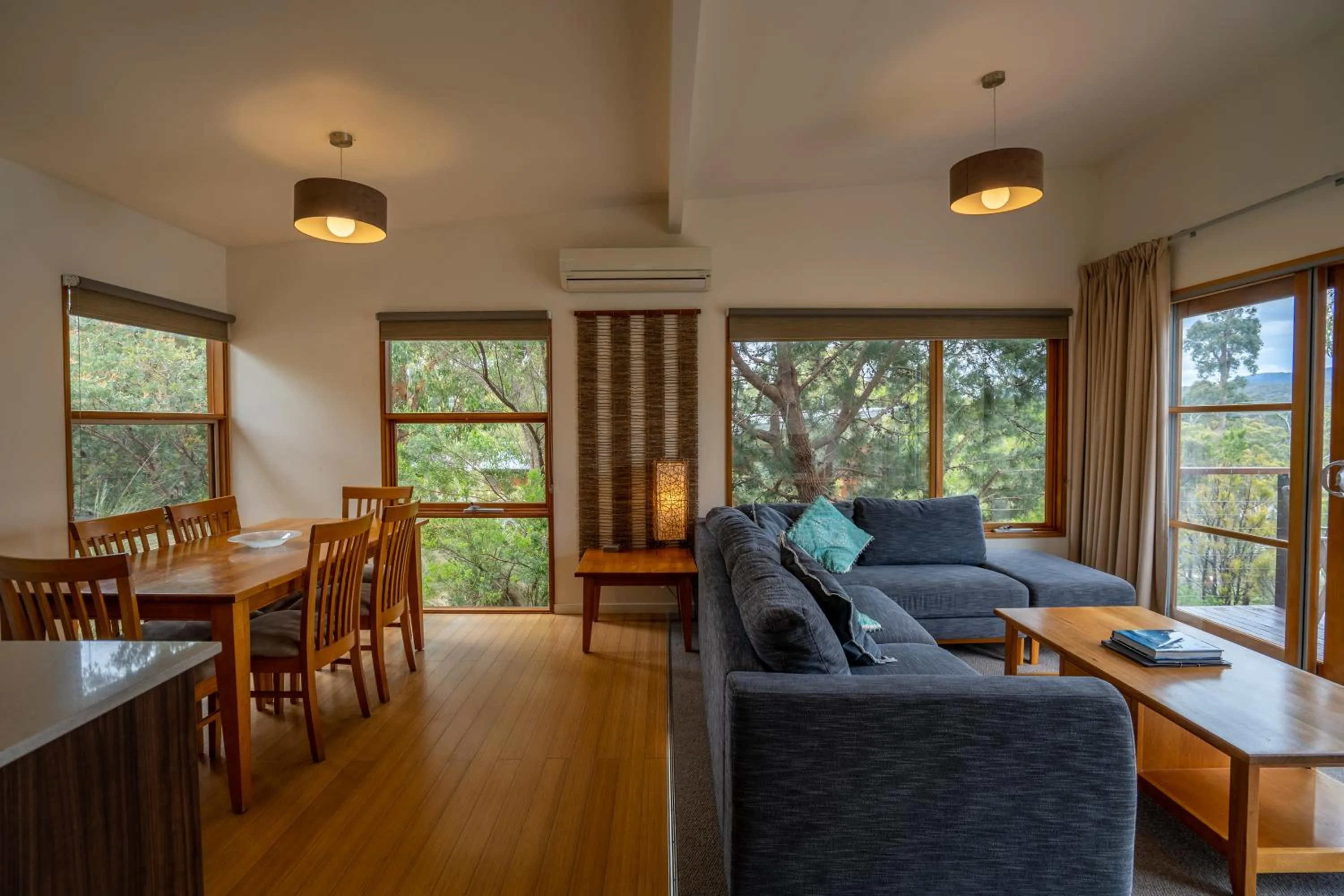Living room in Stewarts Bay Lodge