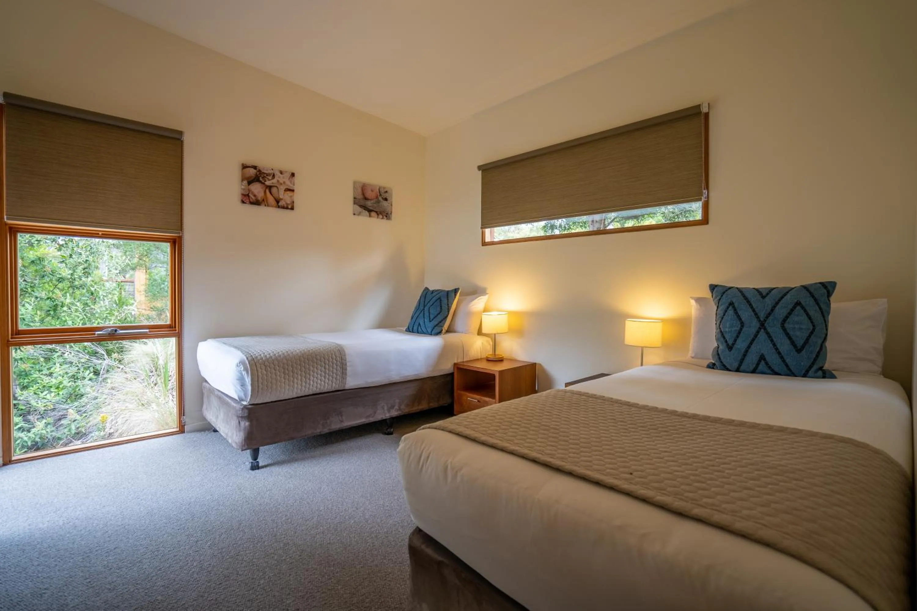 Bedroom, Bed in Stewarts Bay Lodge