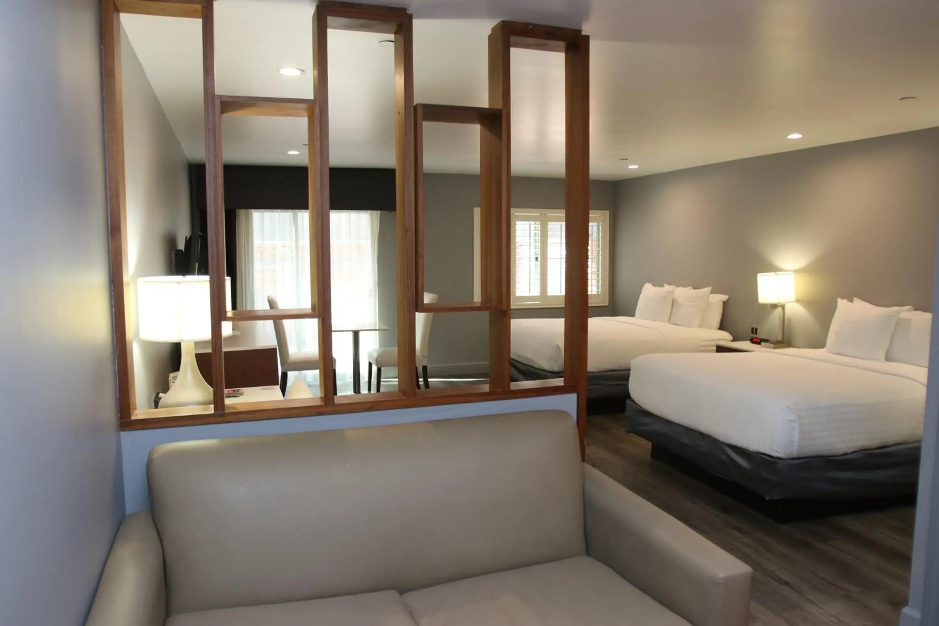 Large One Room Suite with 2 King Beds - Non Smoking in BLVD Hotel and Studios Universal-Hollywood, an Ascend Collection Hotel Large One Room Suite with 2 King Beds - Non Smoking in BLVD Hotel and Studios Universal-Hollywood, an Ascend Collection Hotel