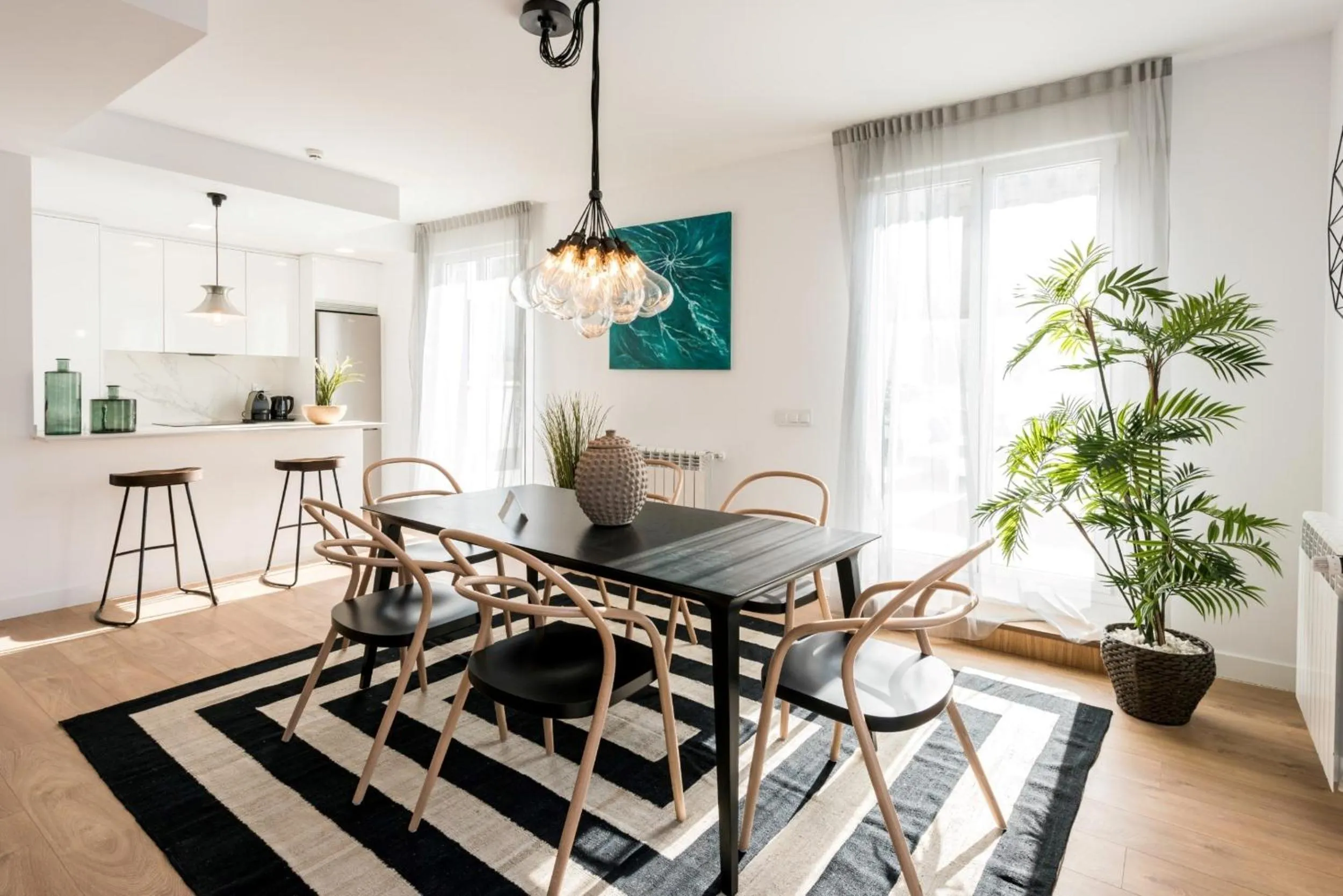 Seating area in Plaza de España Skyline