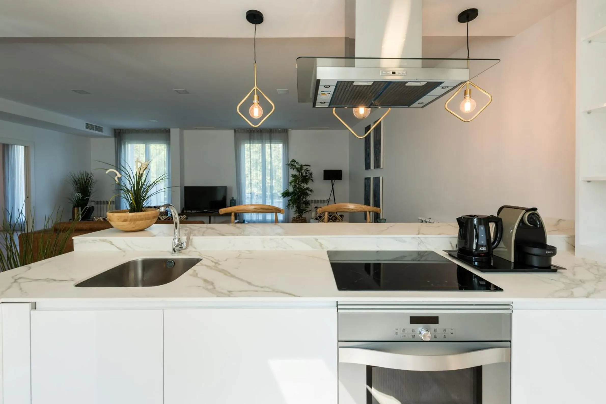Coffee/tea facilities in Plaza de España Skyline