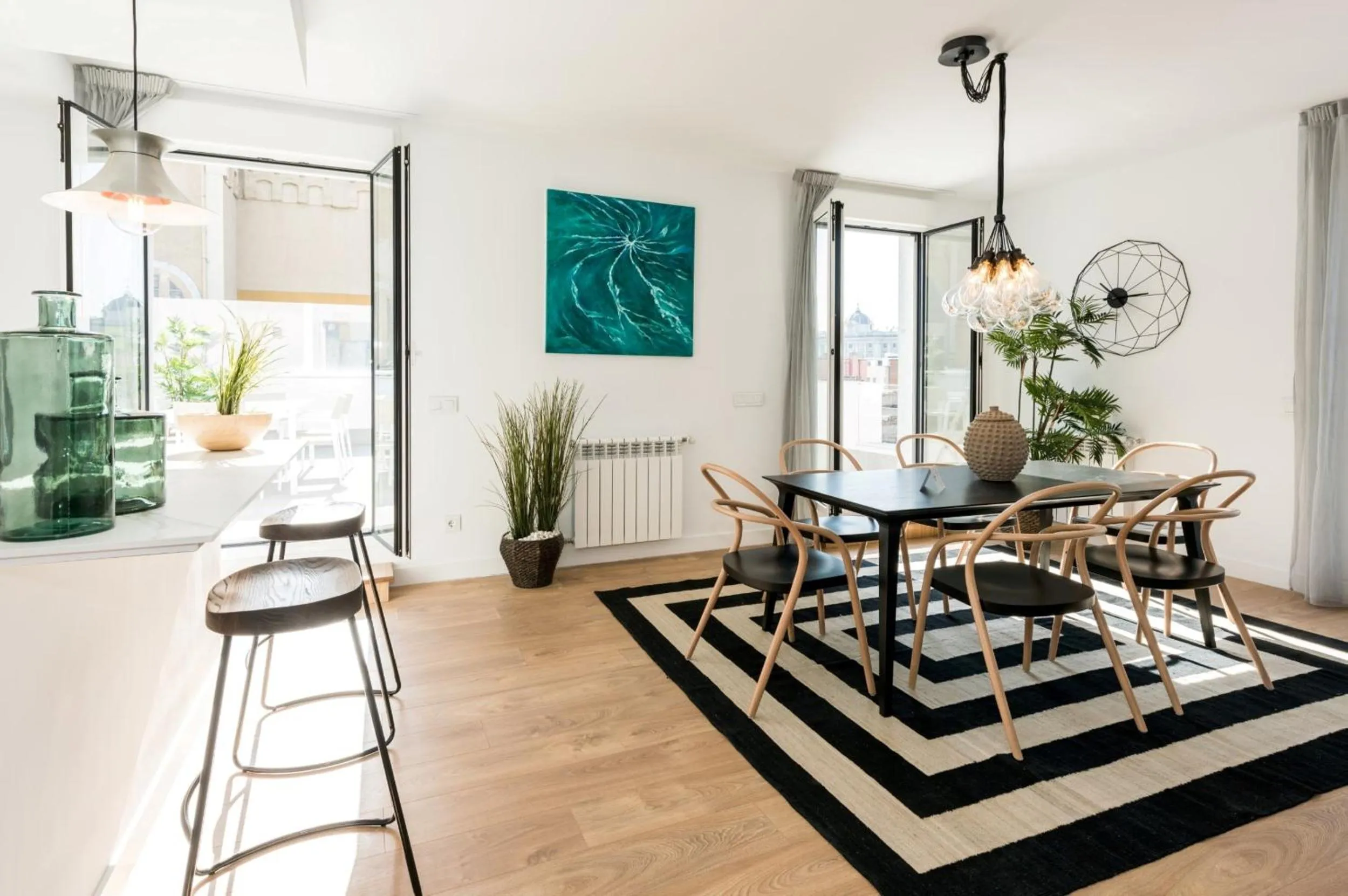 Seating area in Plaza de España Skyline