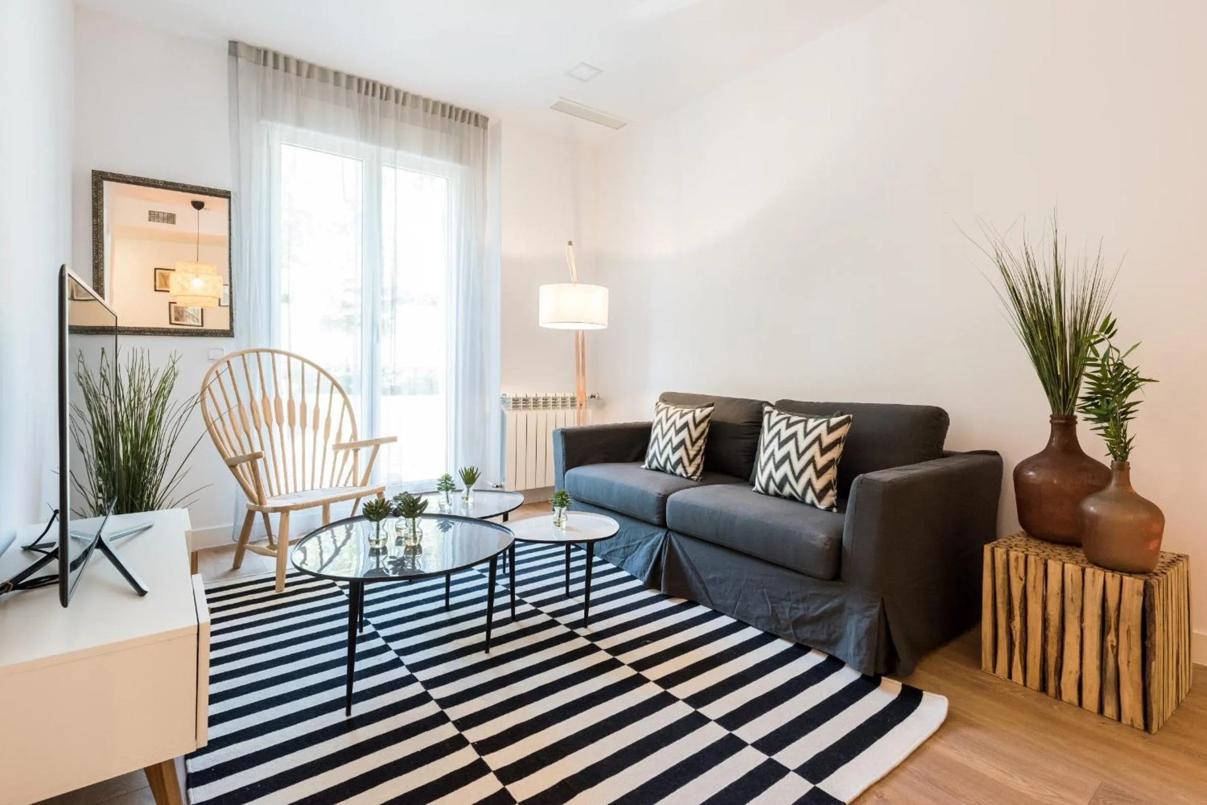 TV and multimedia in Plaza de España Skyline