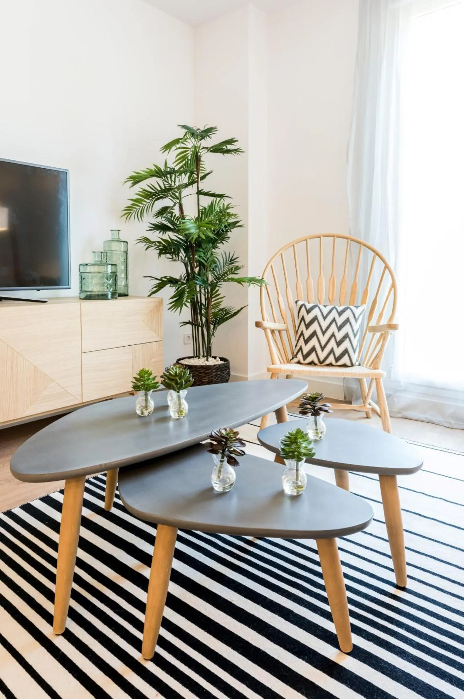 TV and multimedia in Plaza de España Skyline