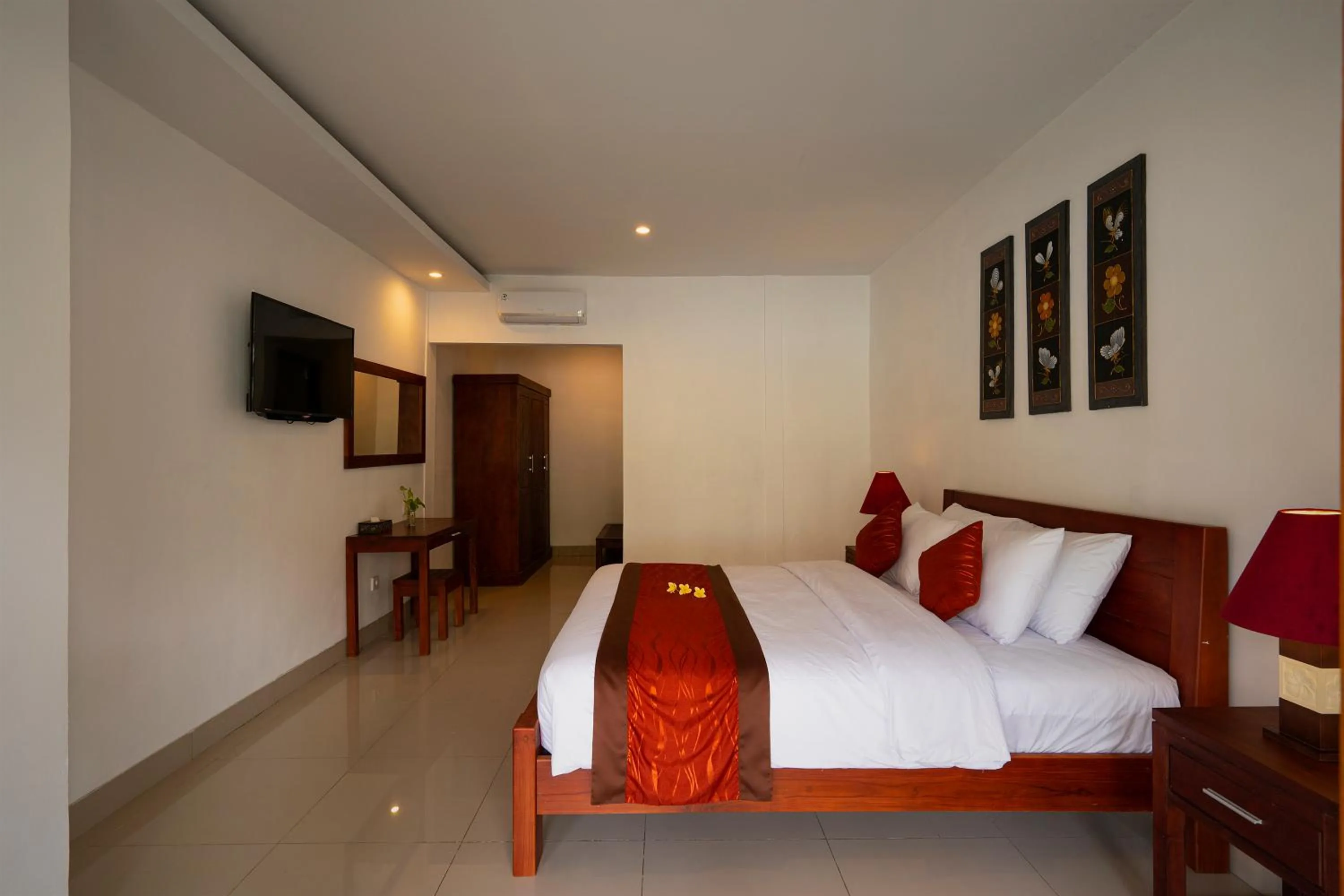 Bed in Kusuma Resort Seminyak