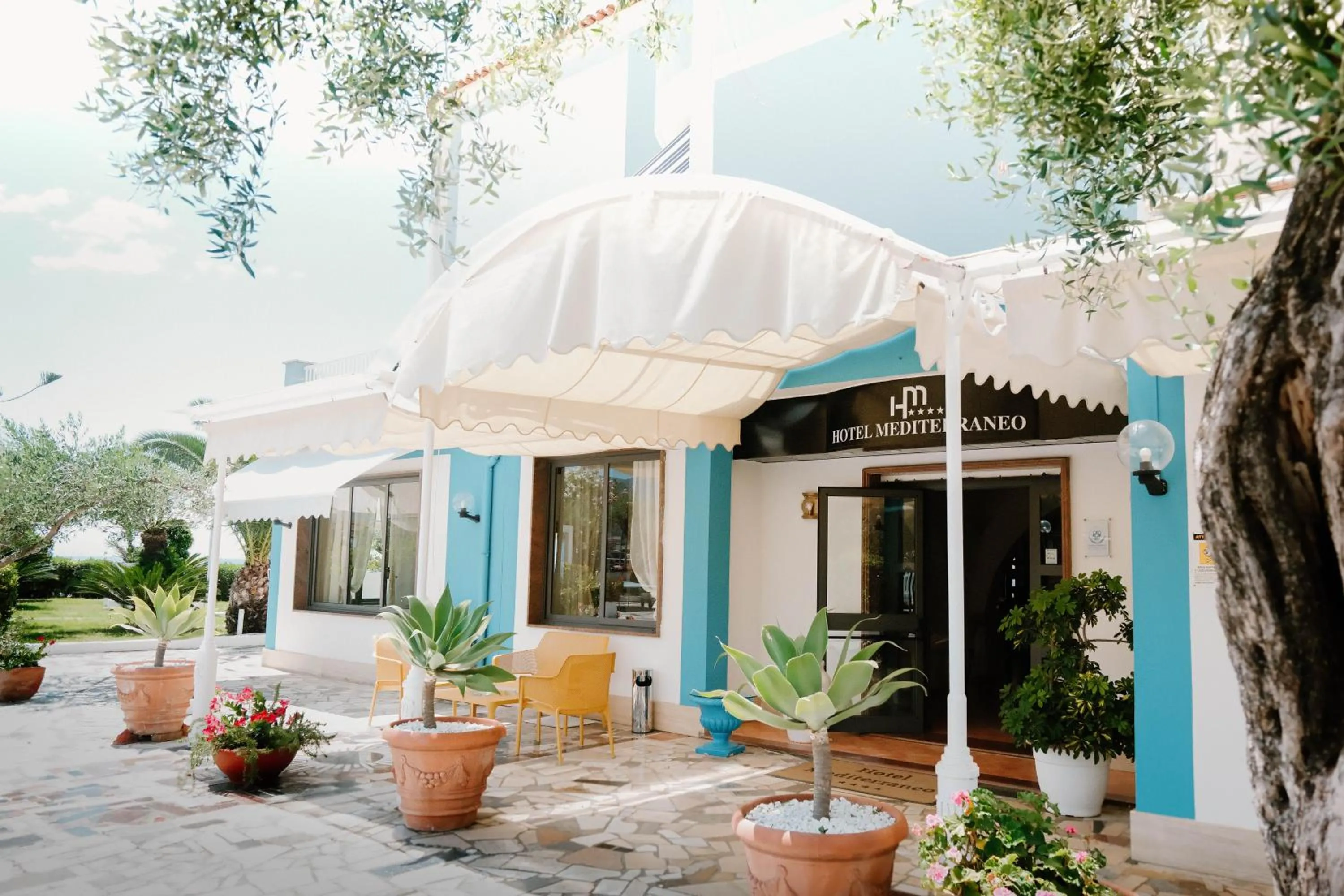 Property building in Hotel Mediterraneo Sapri