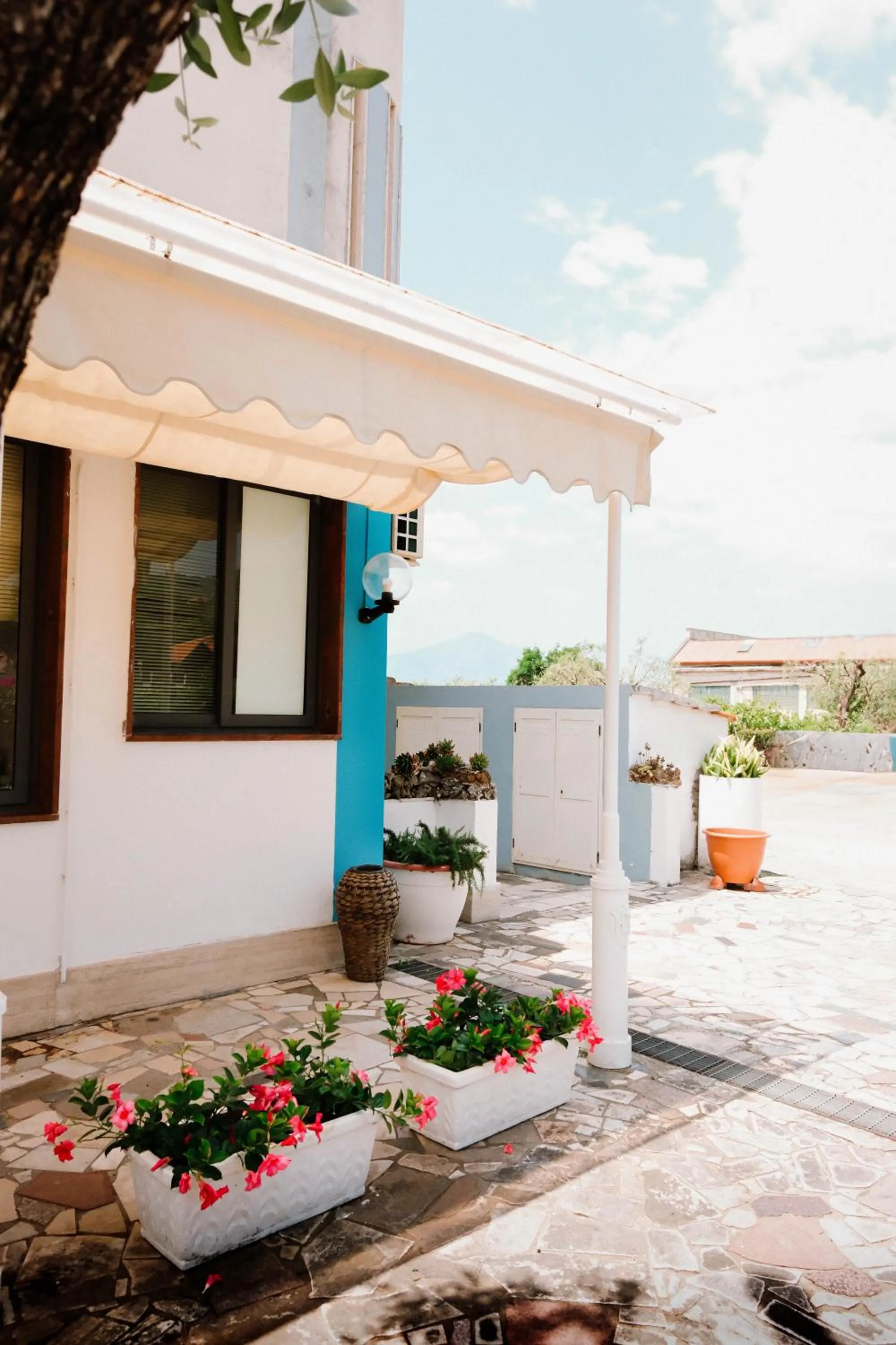 Property building in Hotel Mediterraneo Sapri