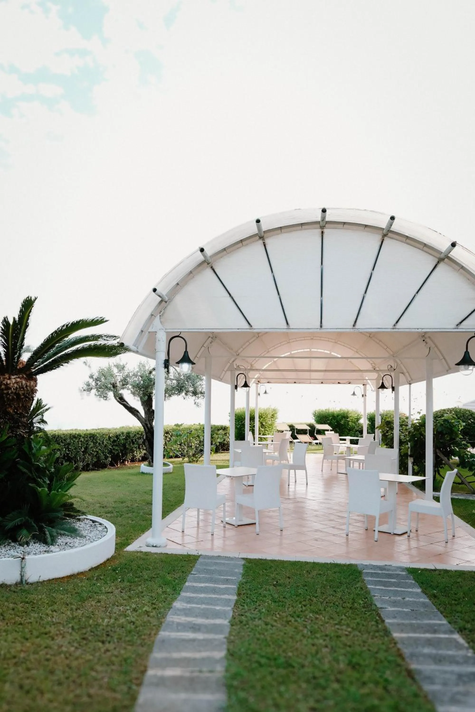 Patio in Hotel Mediterraneo Sapri