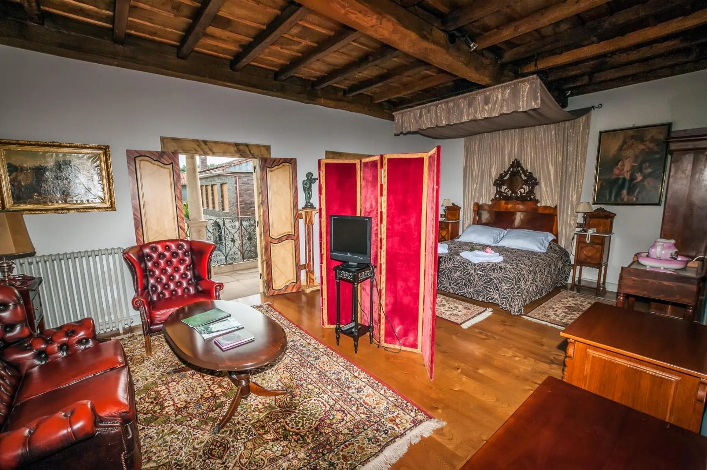 Photo of the whole room, Bed in Casa Grande de Rosende