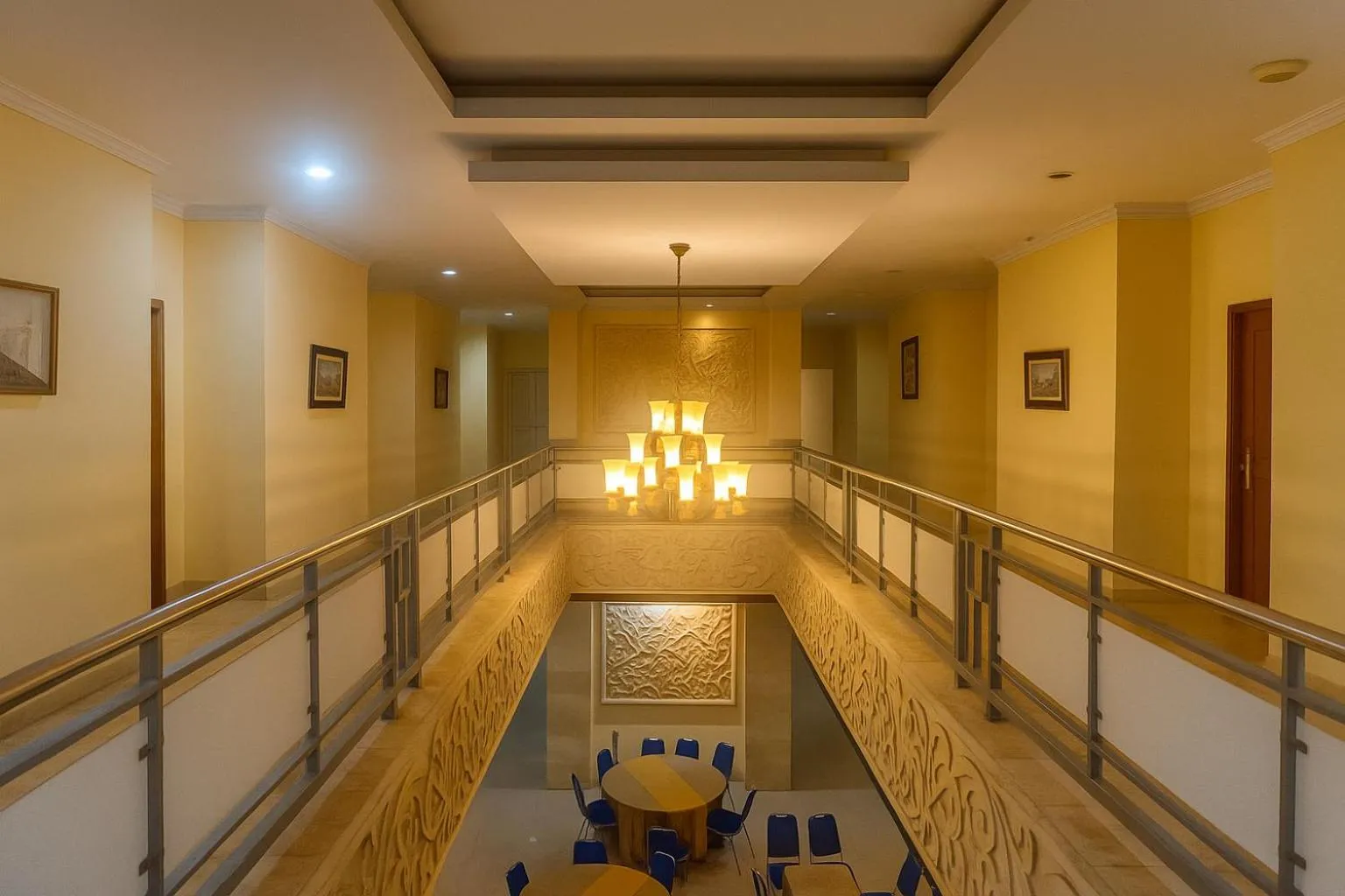 Area and facilities in Puri Saron Denpasar Hotel