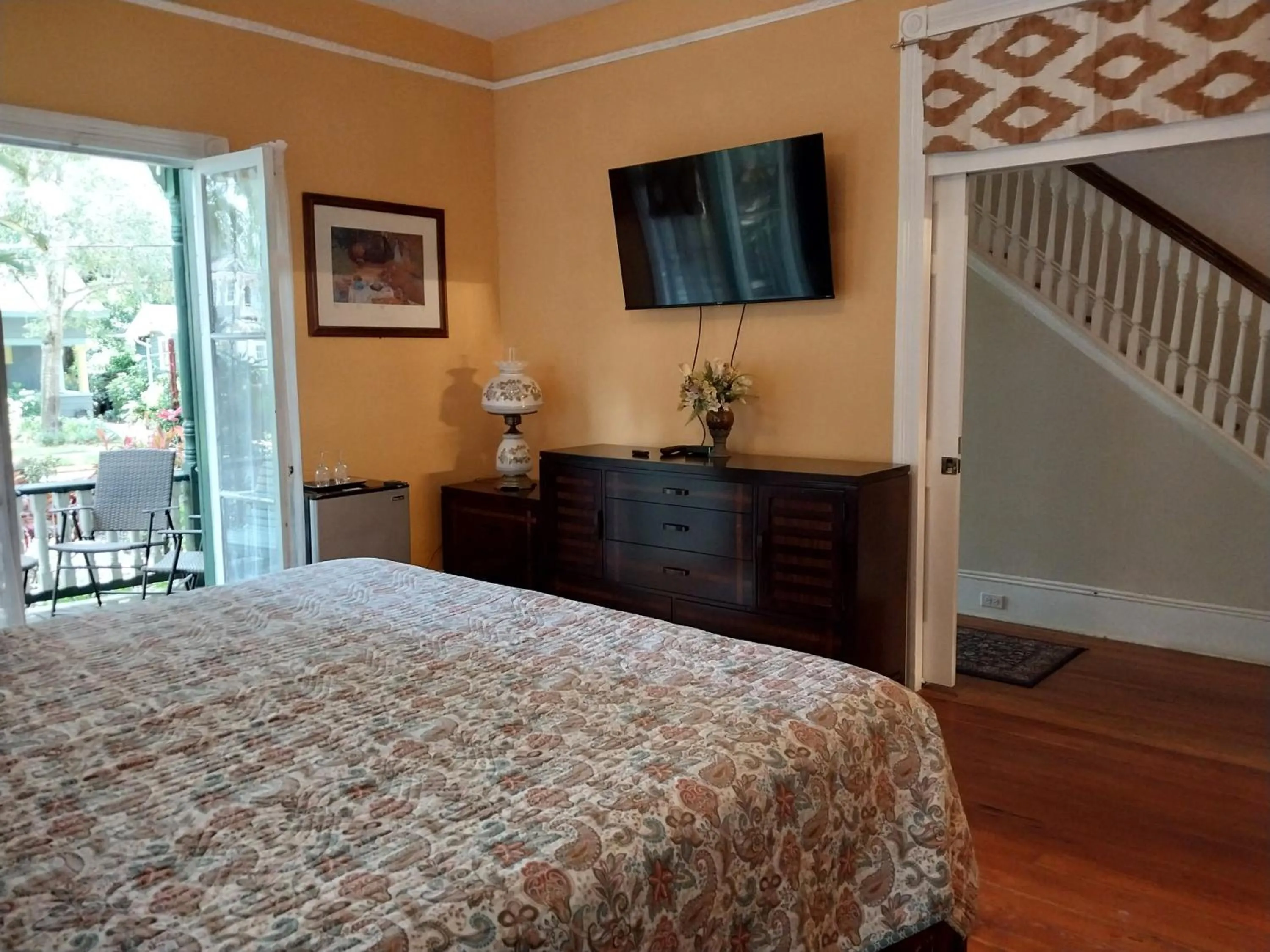 Photo of the whole room, Bed in Historic Sevilla House (Adults only)