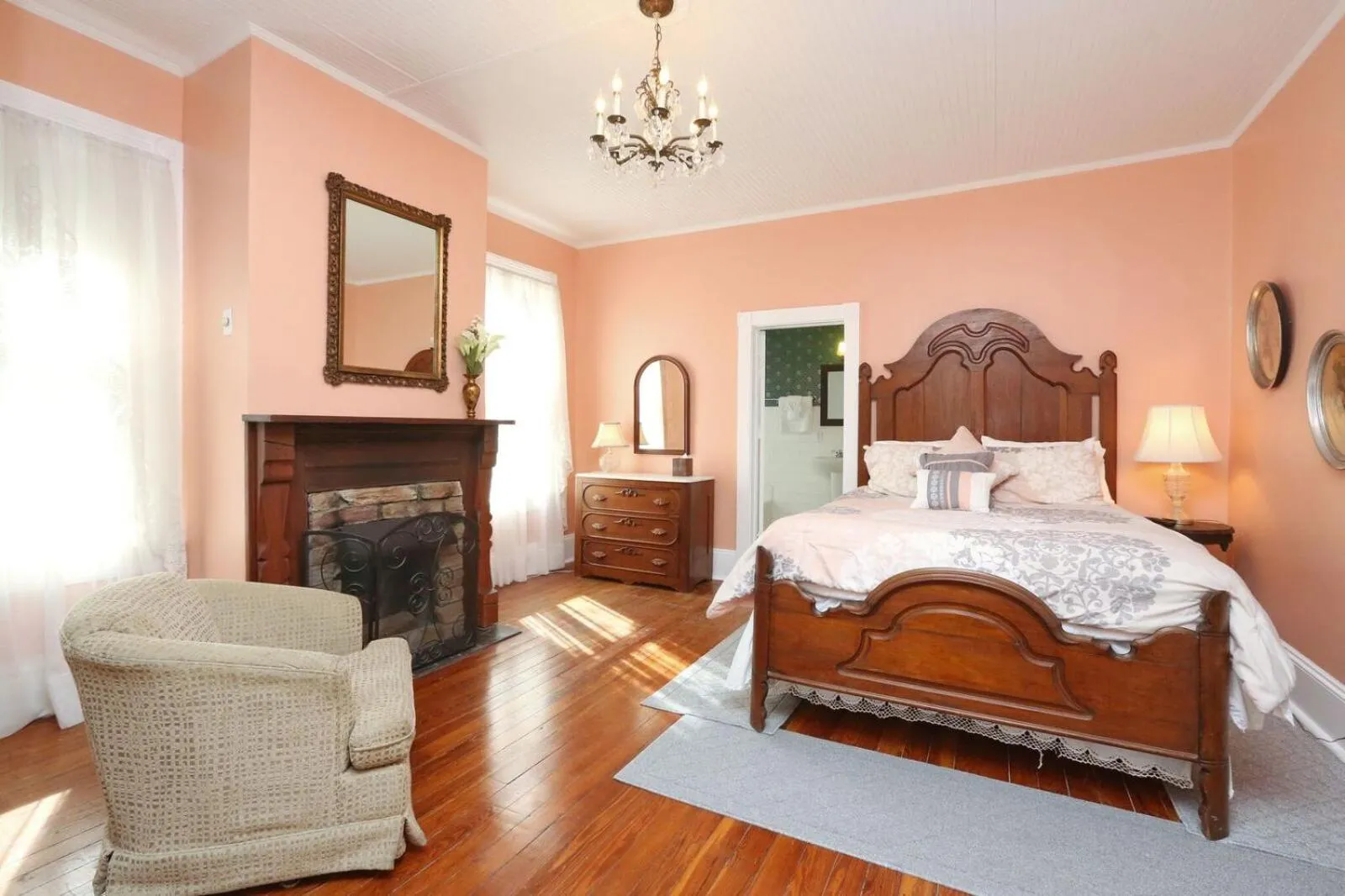 Photo of the whole room, Bed in Historic Sevilla House (Adults only)