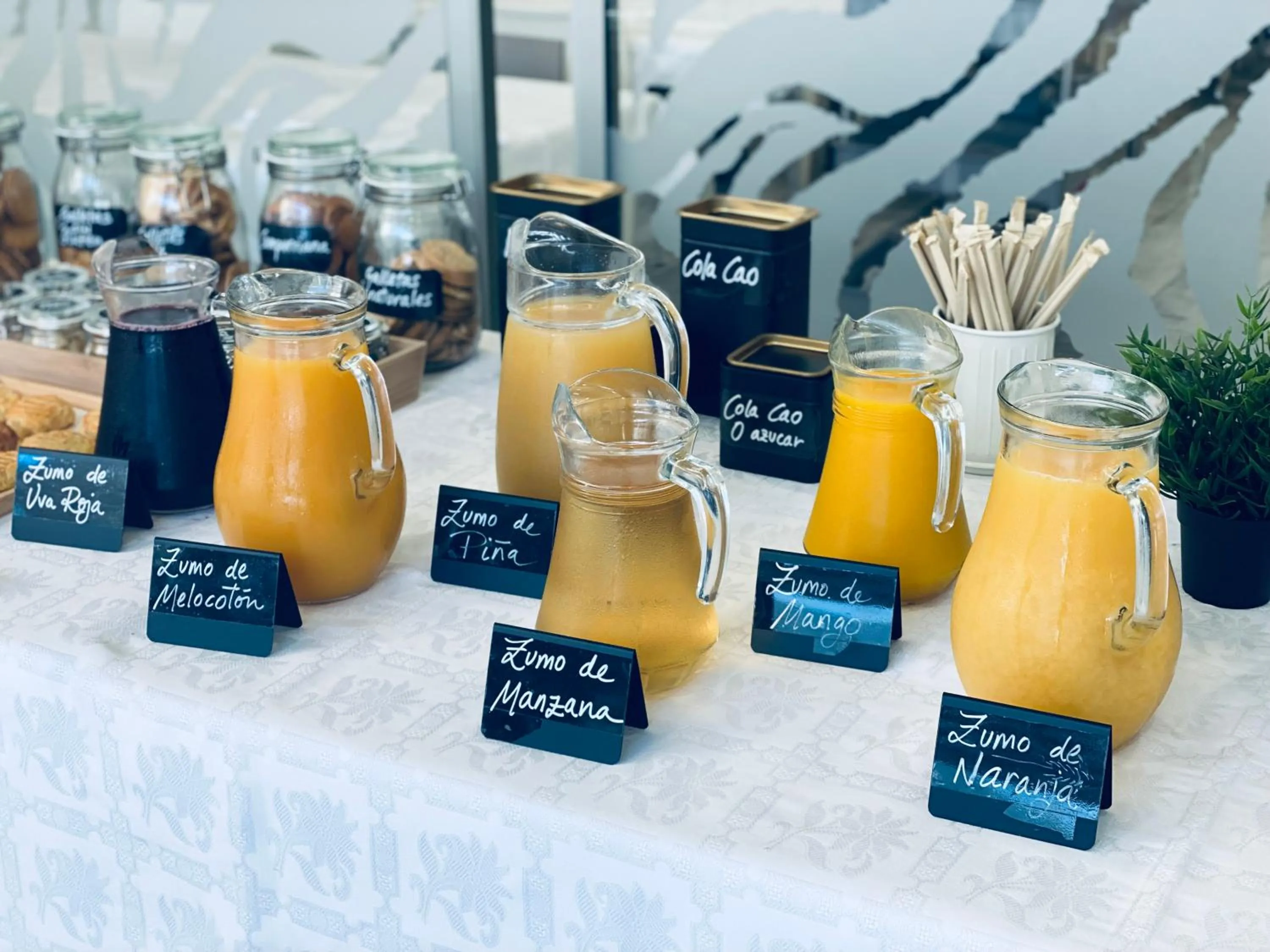 Drinks in Hotel Las Olas