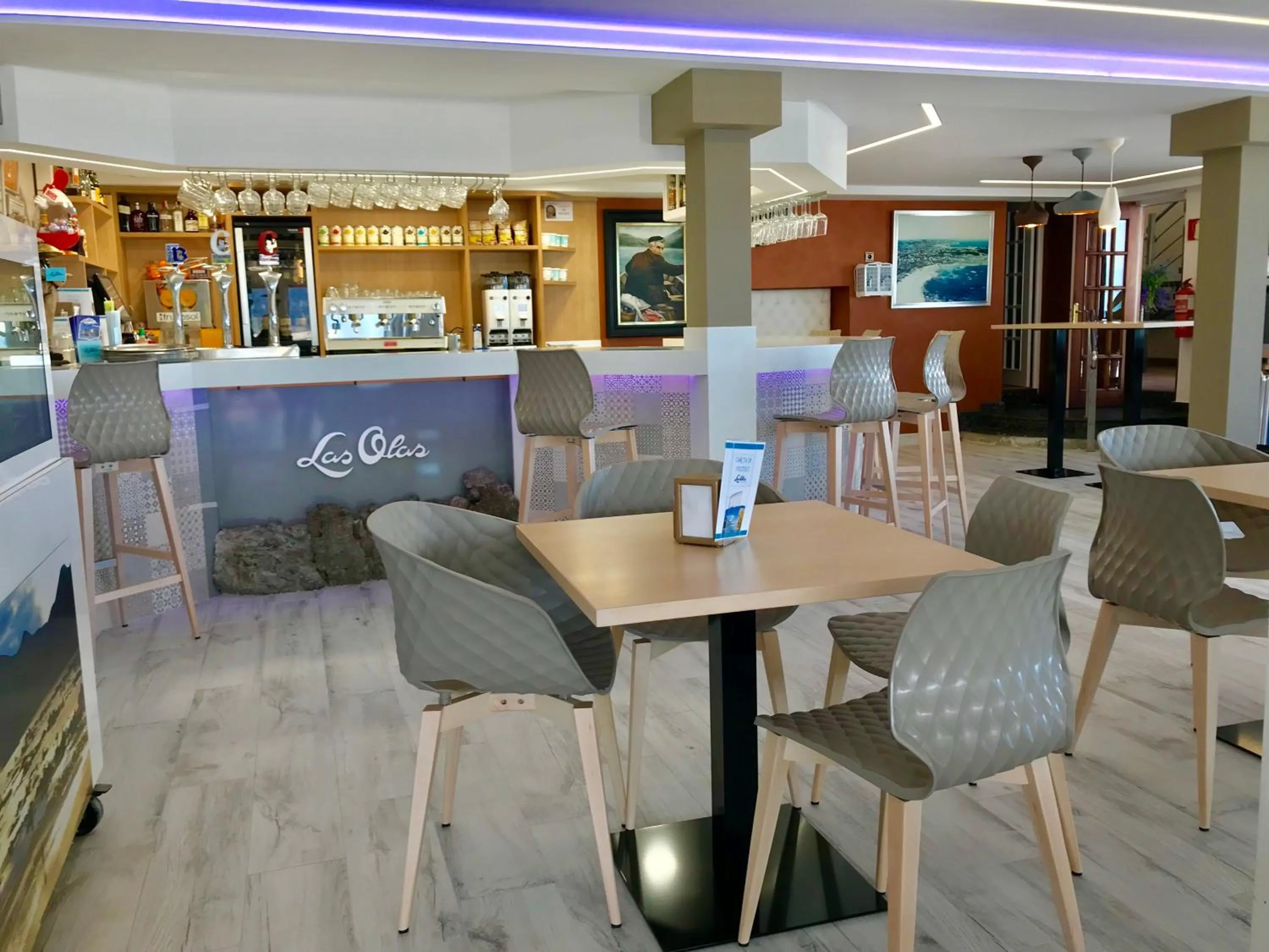 Lounge or bar in Hotel Las Olas