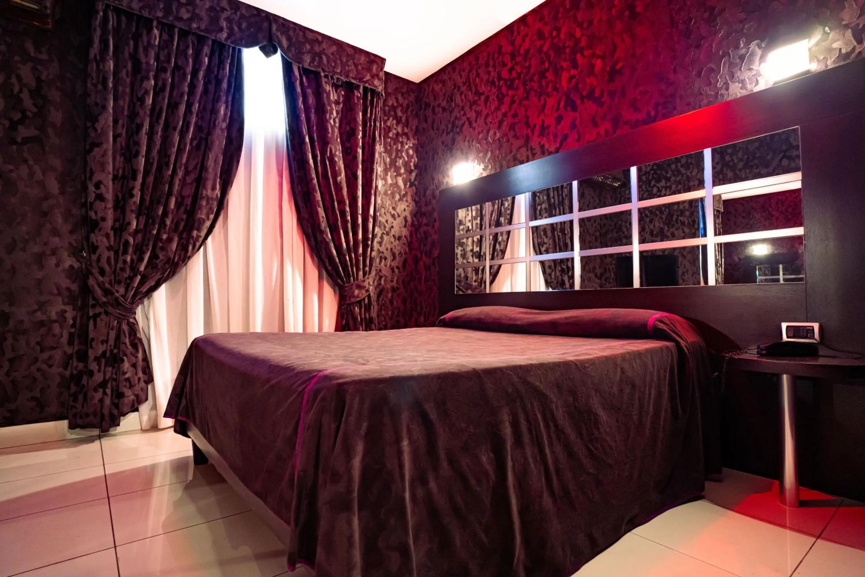 Bed in Marcantonio Hotel