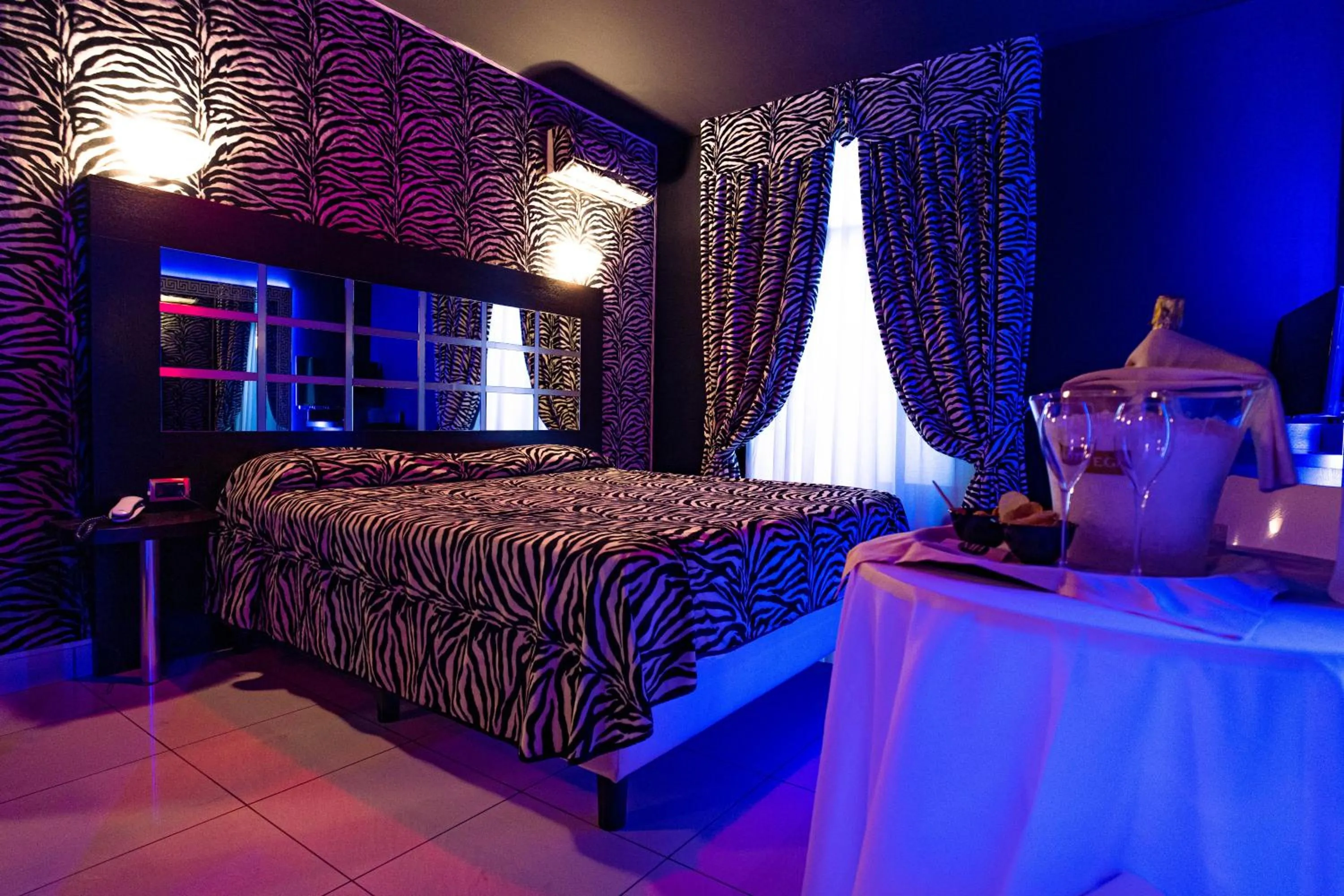 Bed in Marcantonio Hotel