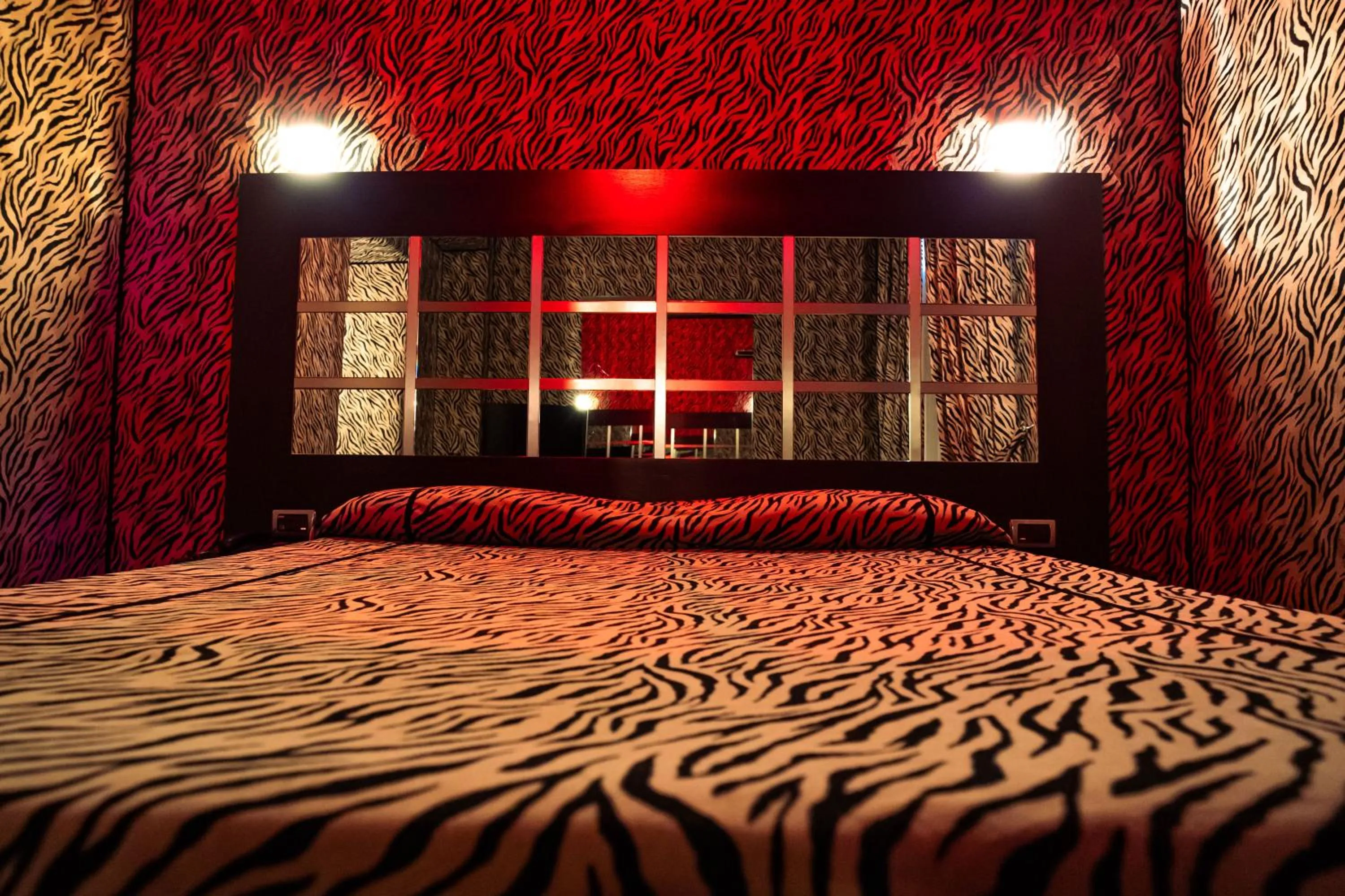 Bed in Marcantonio Hotel