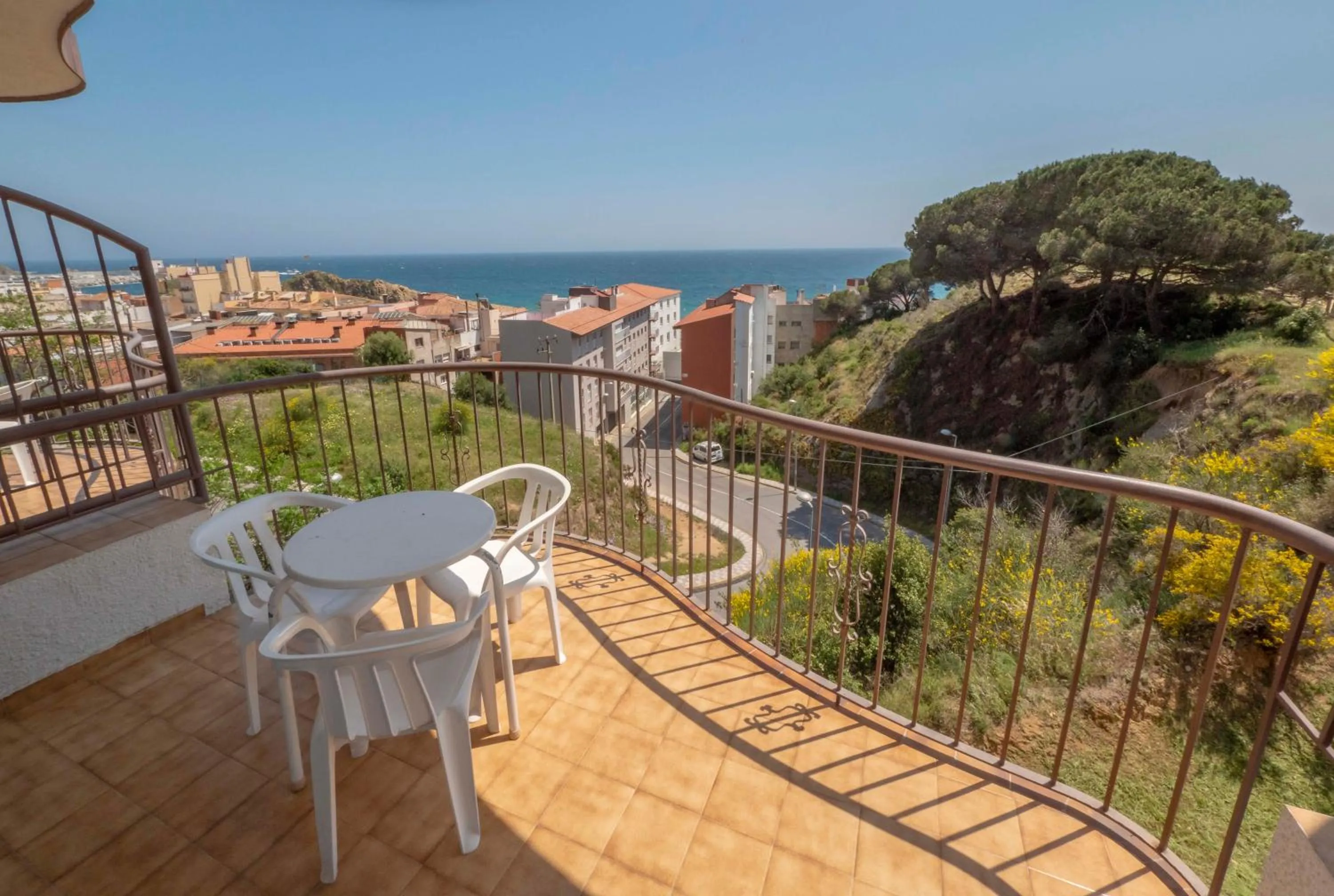 Balcony/Terrace in Apartamentos AR Muntanya Mar
