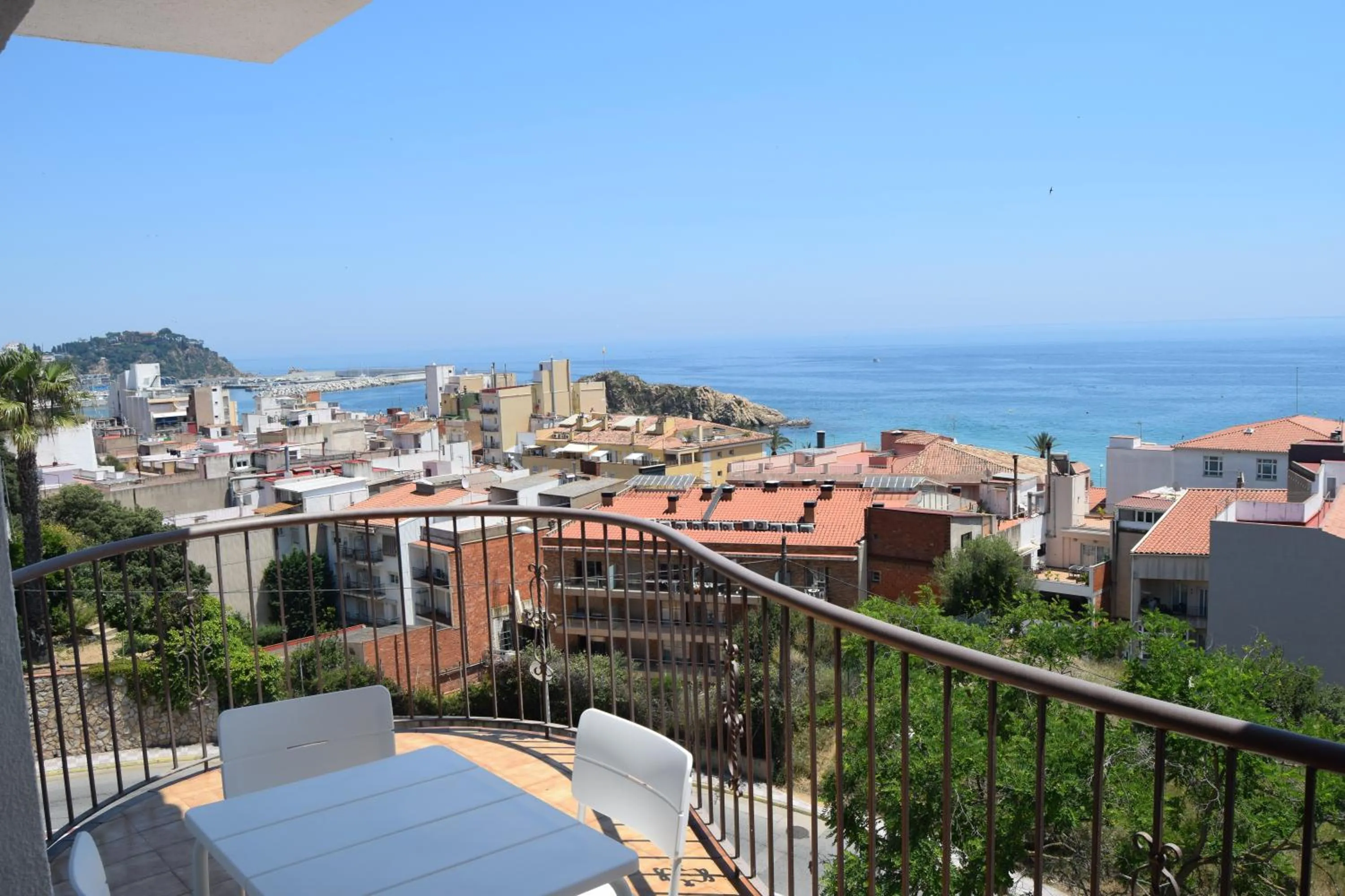 City view in Apartamentos AR Muntanya Mar