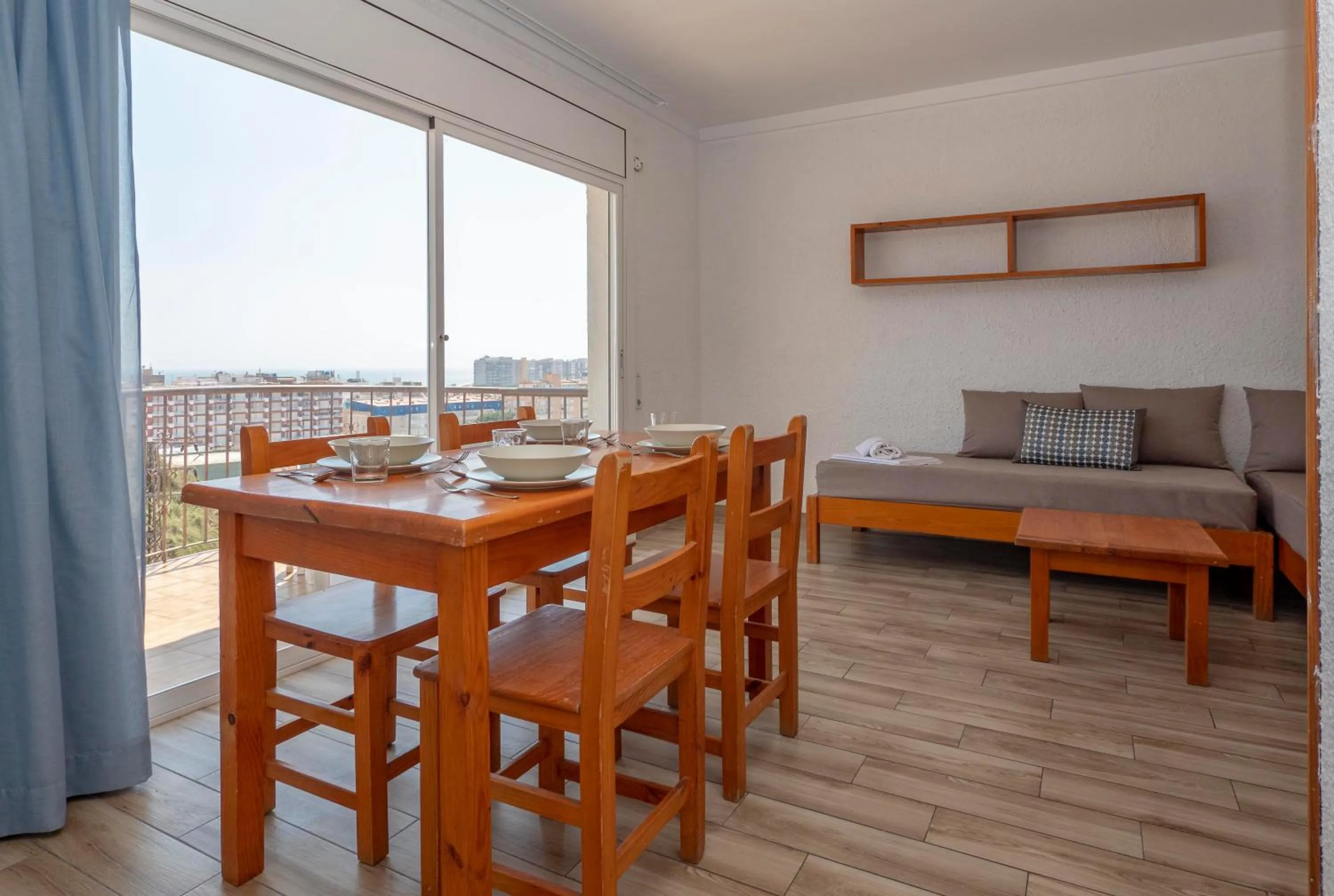 Dining area in Apartamentos AR Muntanya Mar