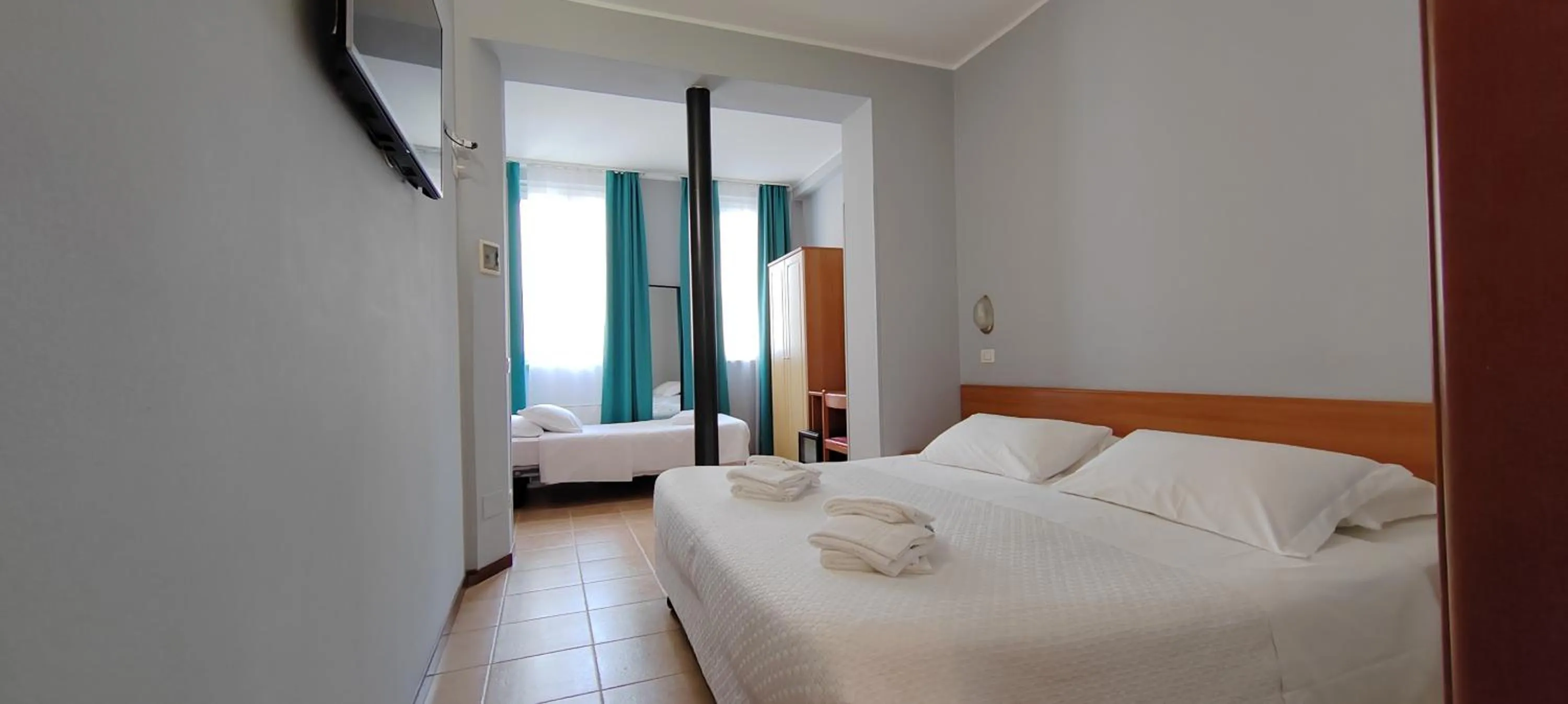Photo of the whole room, Bed in Hotel Nuovo Rondò