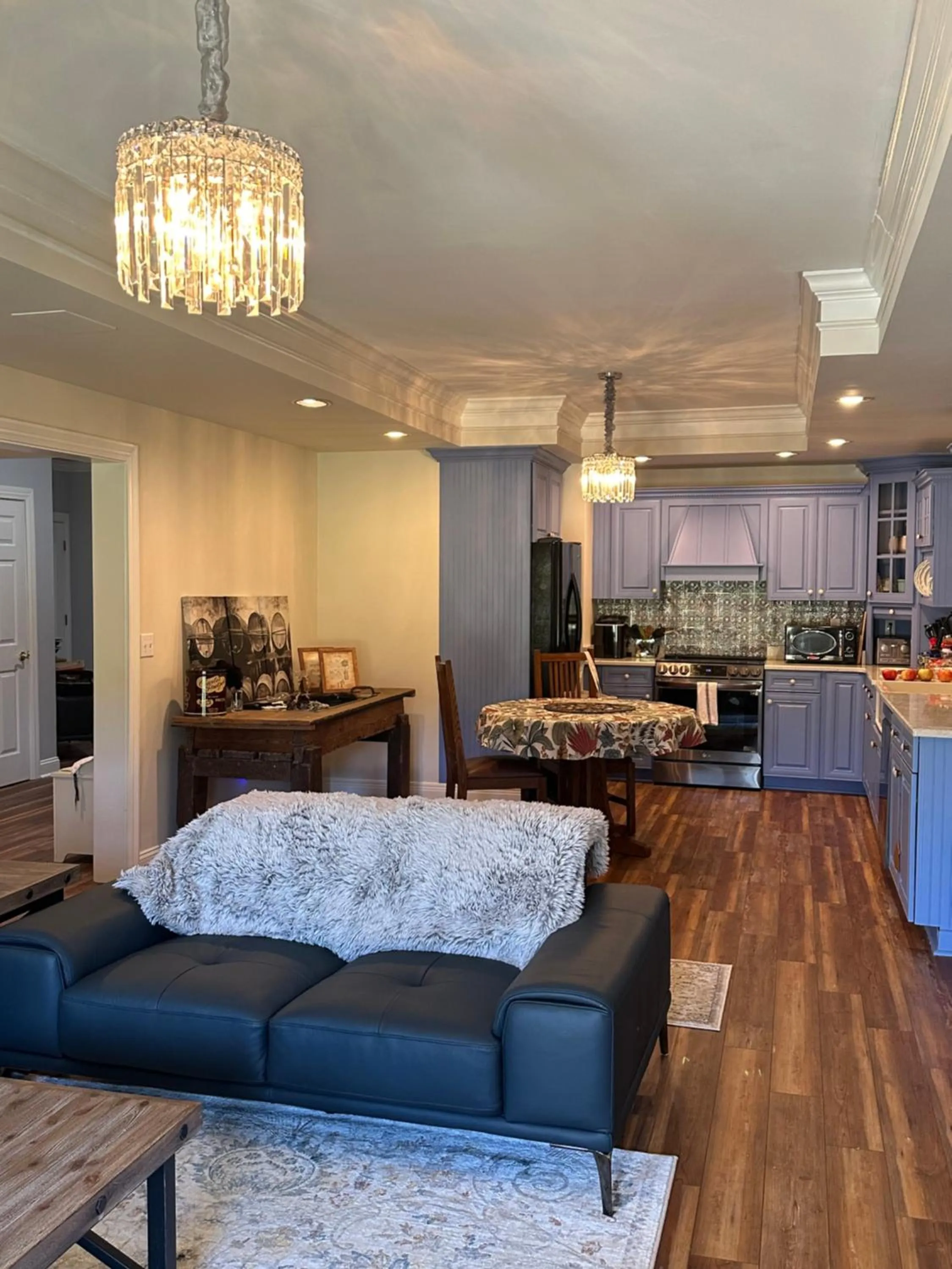 Kitchen or kitchenette in Pillow and Paddock B&B