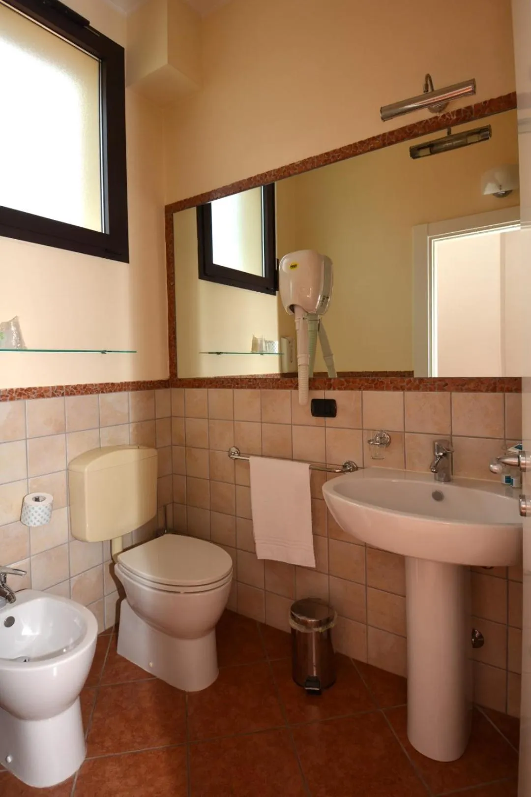 Bathroom in Hotel Eolo