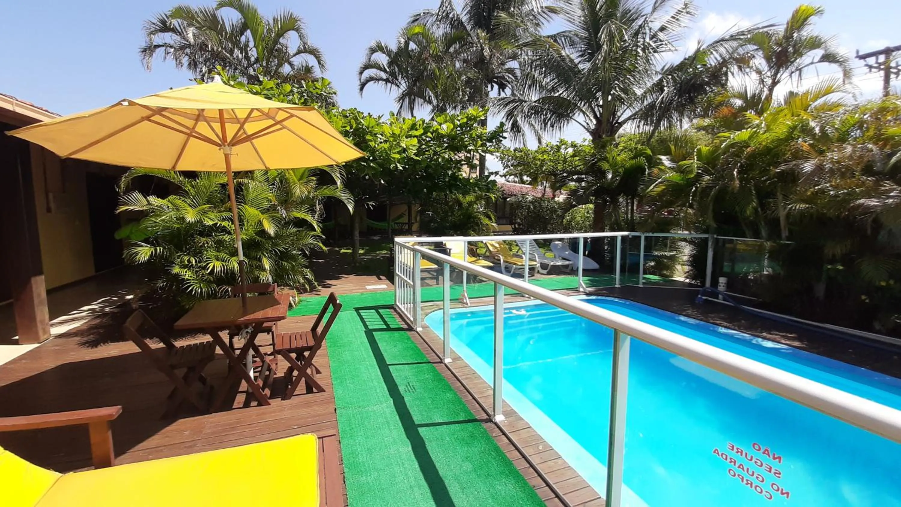 Swimming pool in Pousada Palhocinha Garopaba