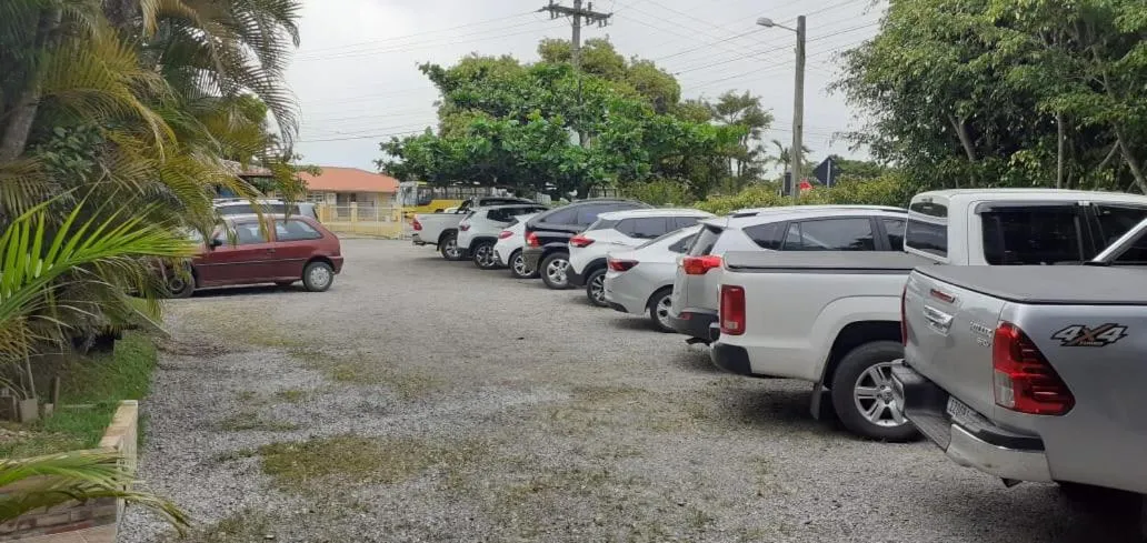 Parking in Pousada Palhocinha Garopaba
