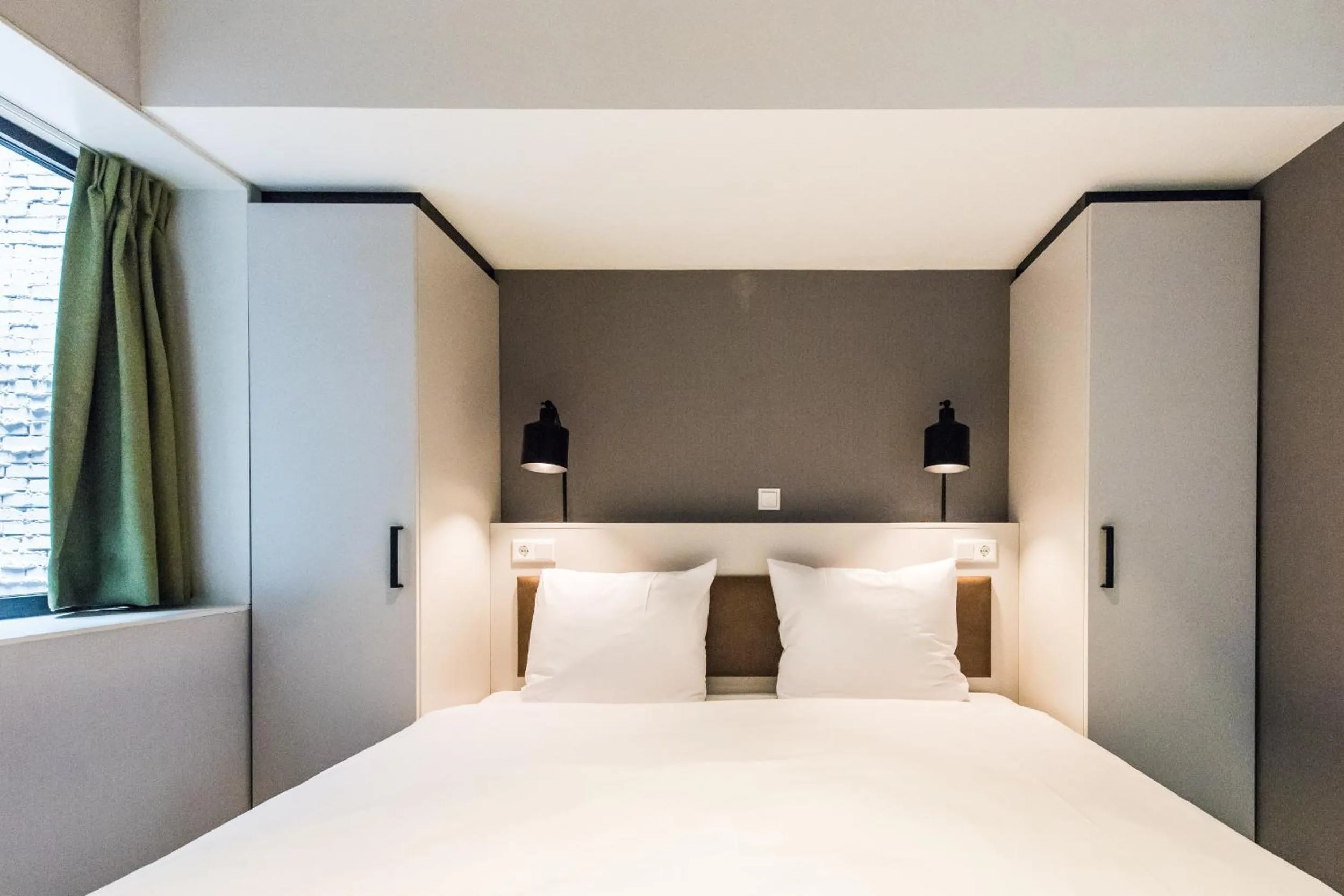 Bed in YAYS Amsterdam East by Numa
