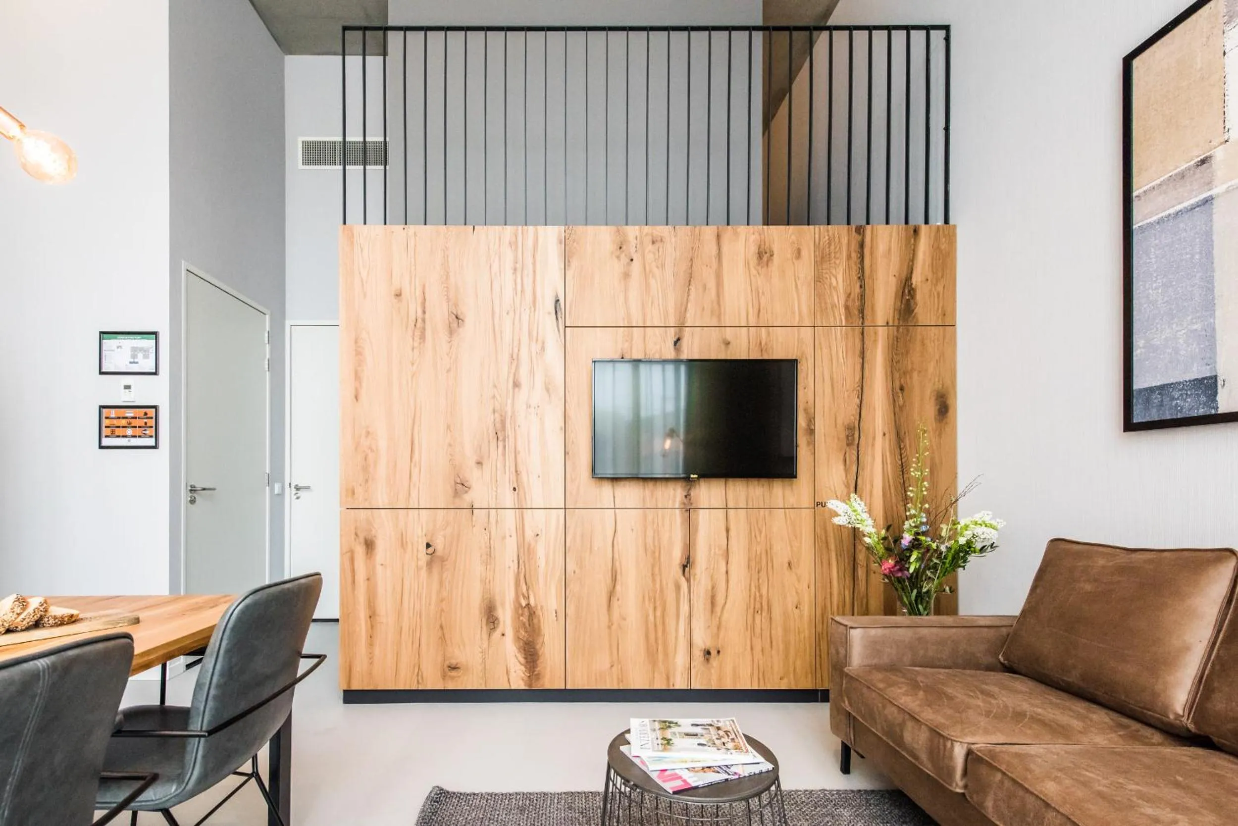 TV and multimedia in YAYS Amsterdam East by Numa