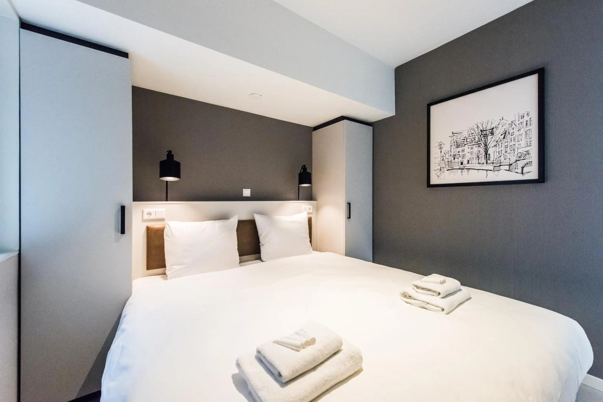 Bedroom, Bed in YAYS Amsterdam East by Numa