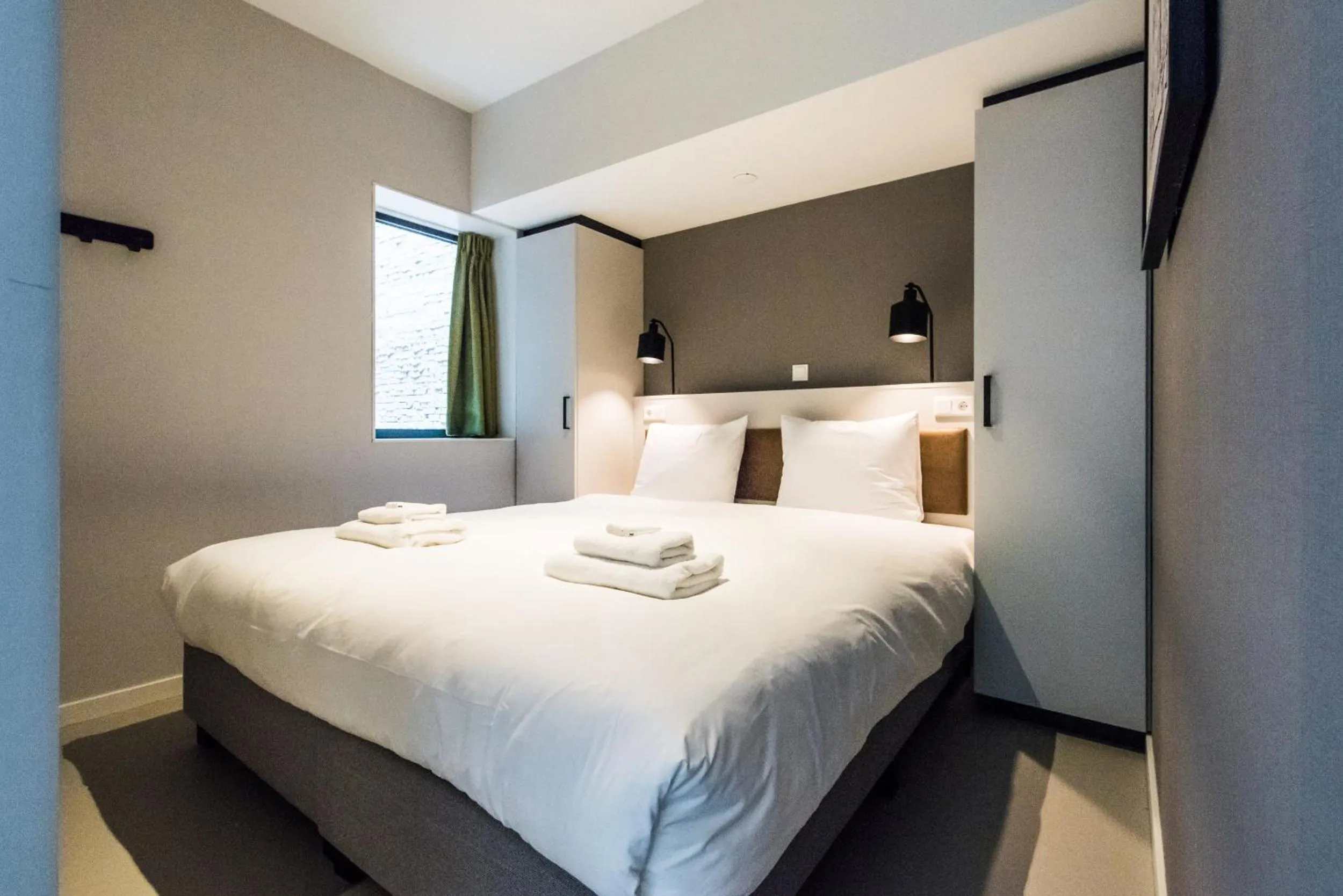 Bedroom, Bed in YAYS Amsterdam East by Numa