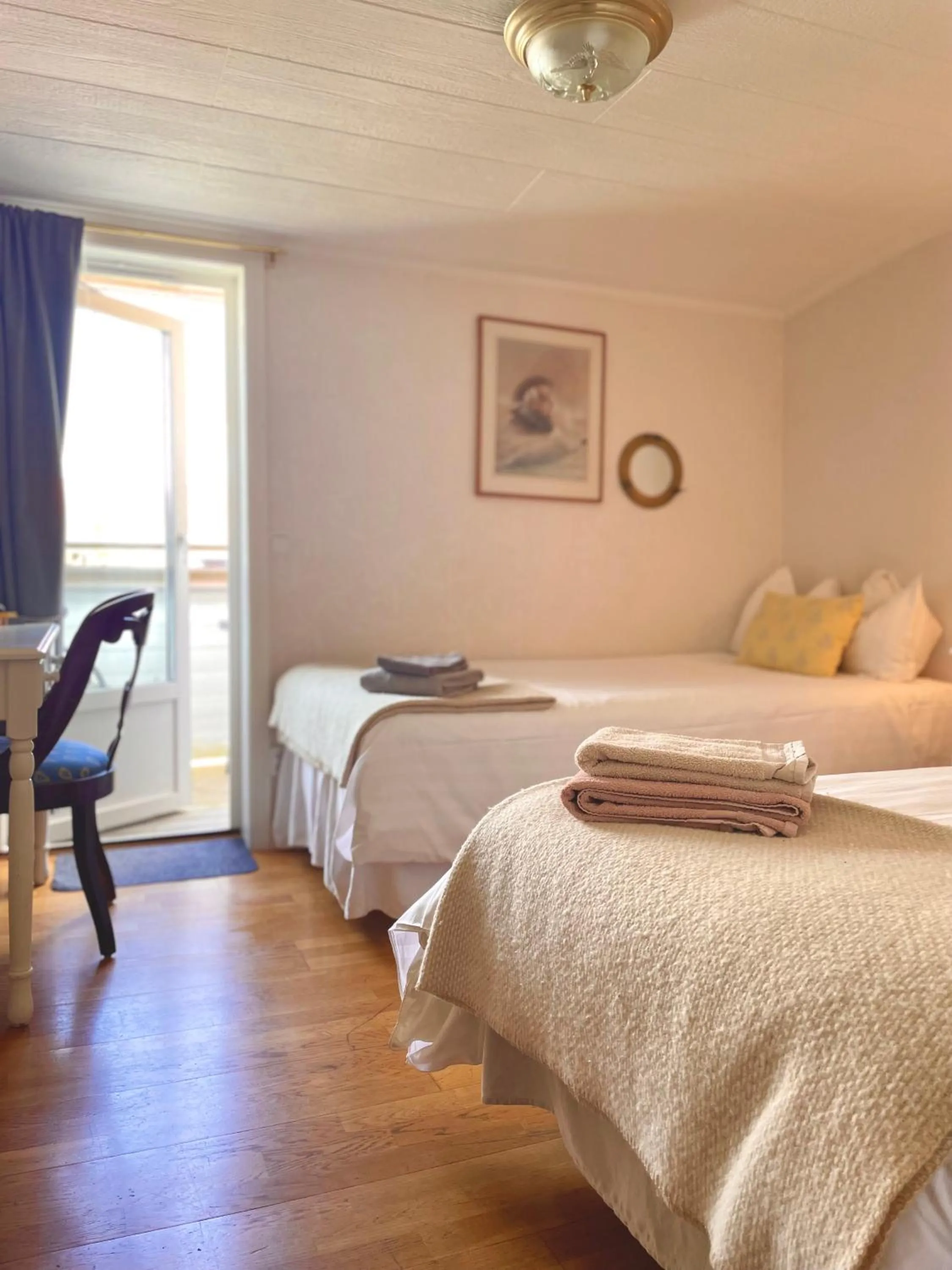 Bed in Hotell & Restaurant Solliden