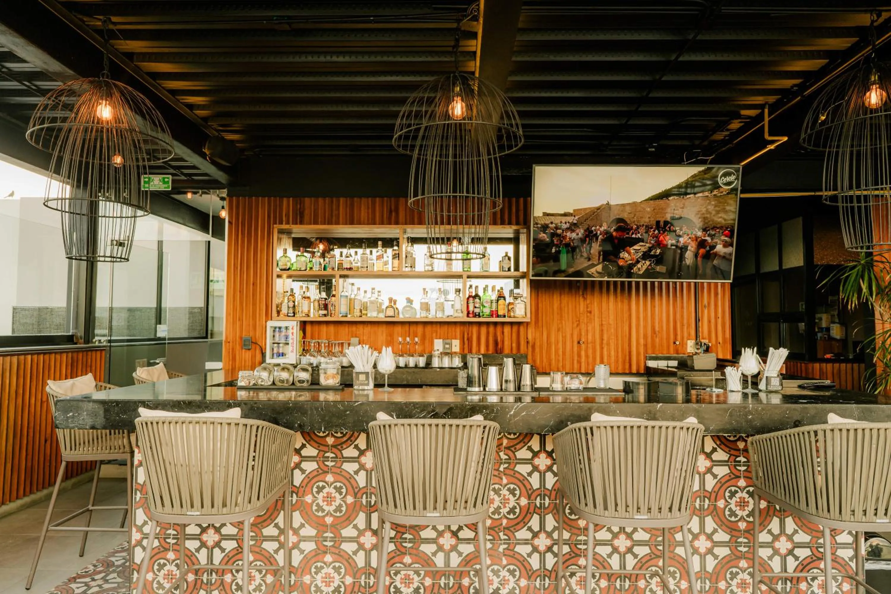 Restaurant/places to eat in IT Boutique Hotel & Restaurant