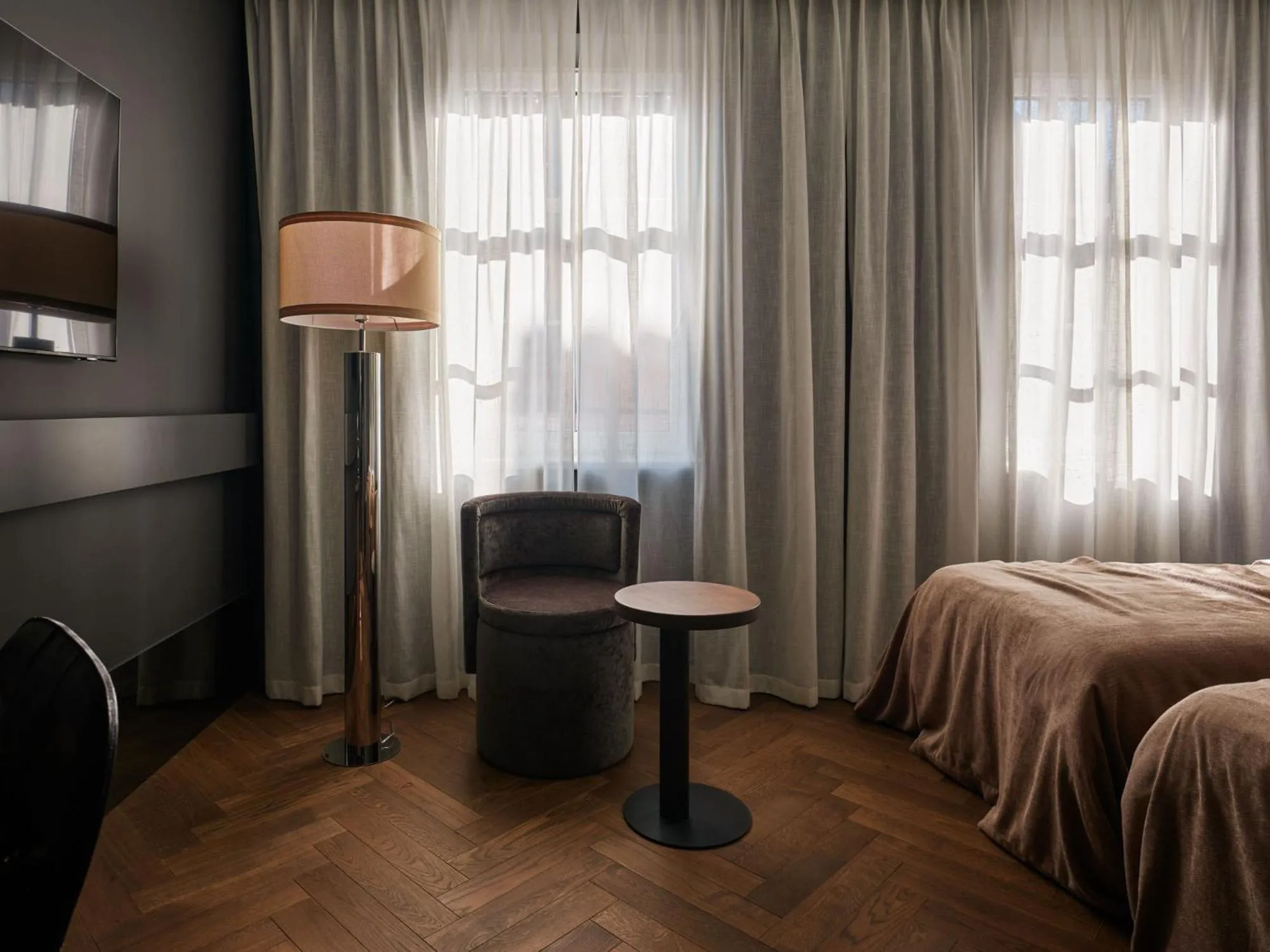 Photo of the whole room, Bed in Hotel Reja, a Member of Design Hotels