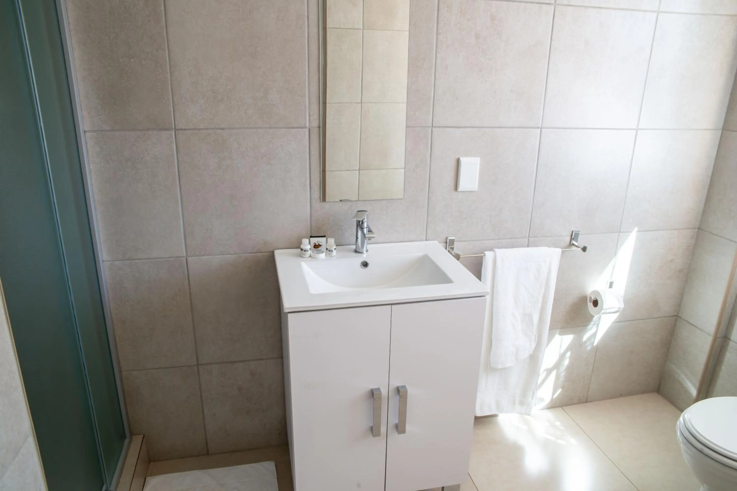 Bathroom in Ngwenya Hotel & Conference Centre