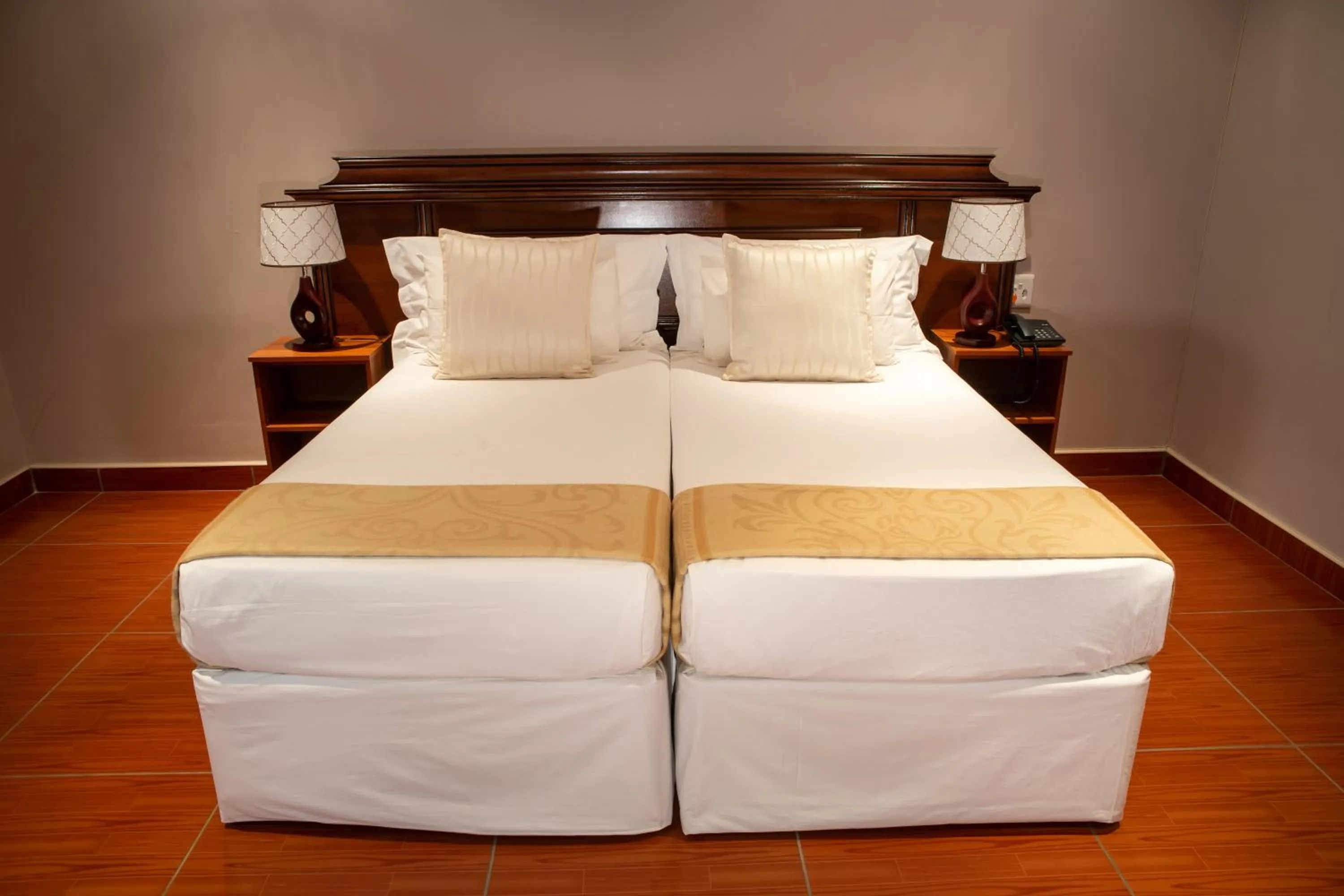 Bed in Ngwenya Hotel & Conference Centre