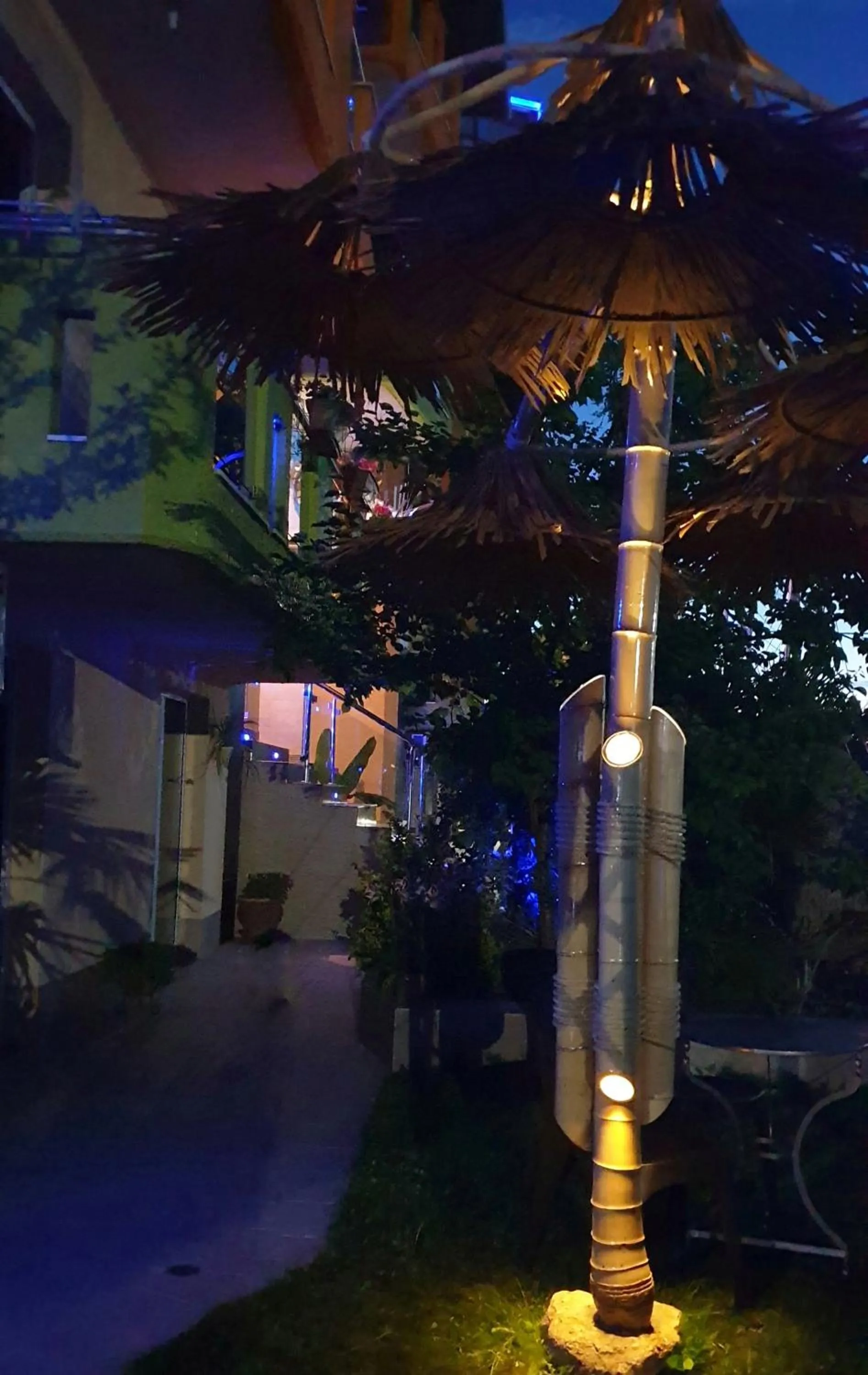 Garden in Lilalo Ηotel