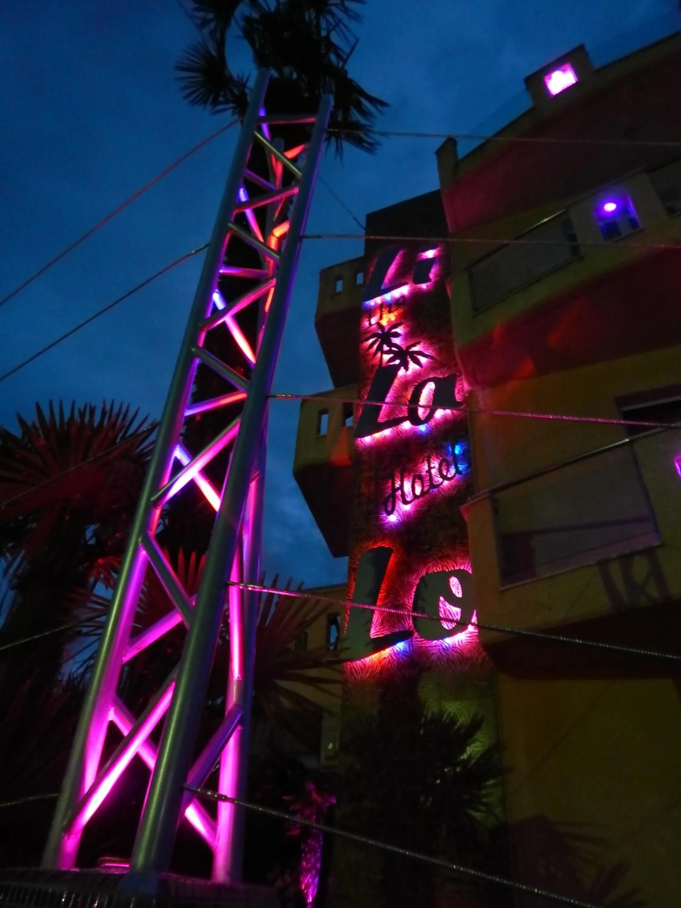 Night in Lilalo Ηotel