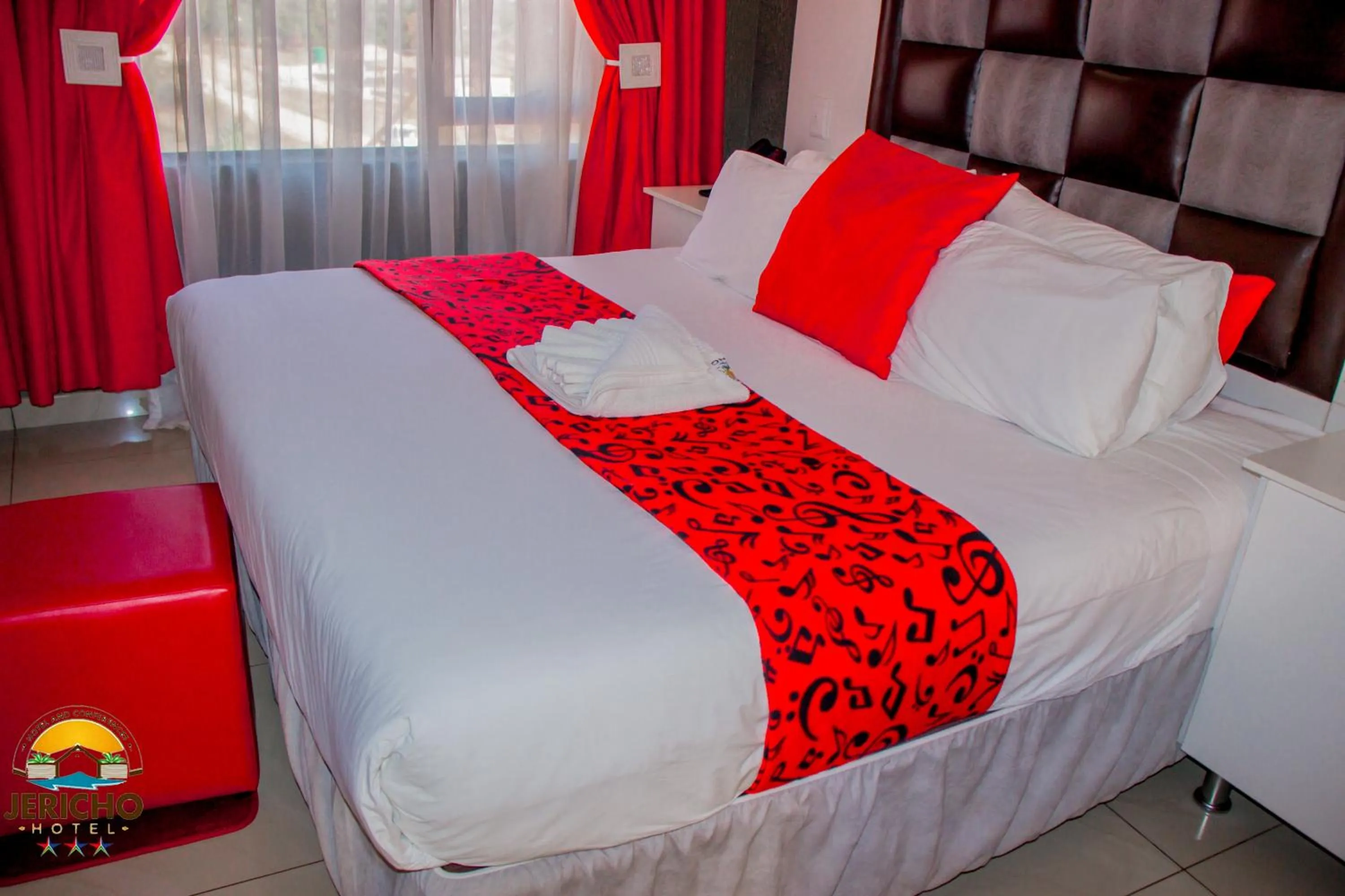 Bedroom, Bed in Jericho Hotel and Conferences